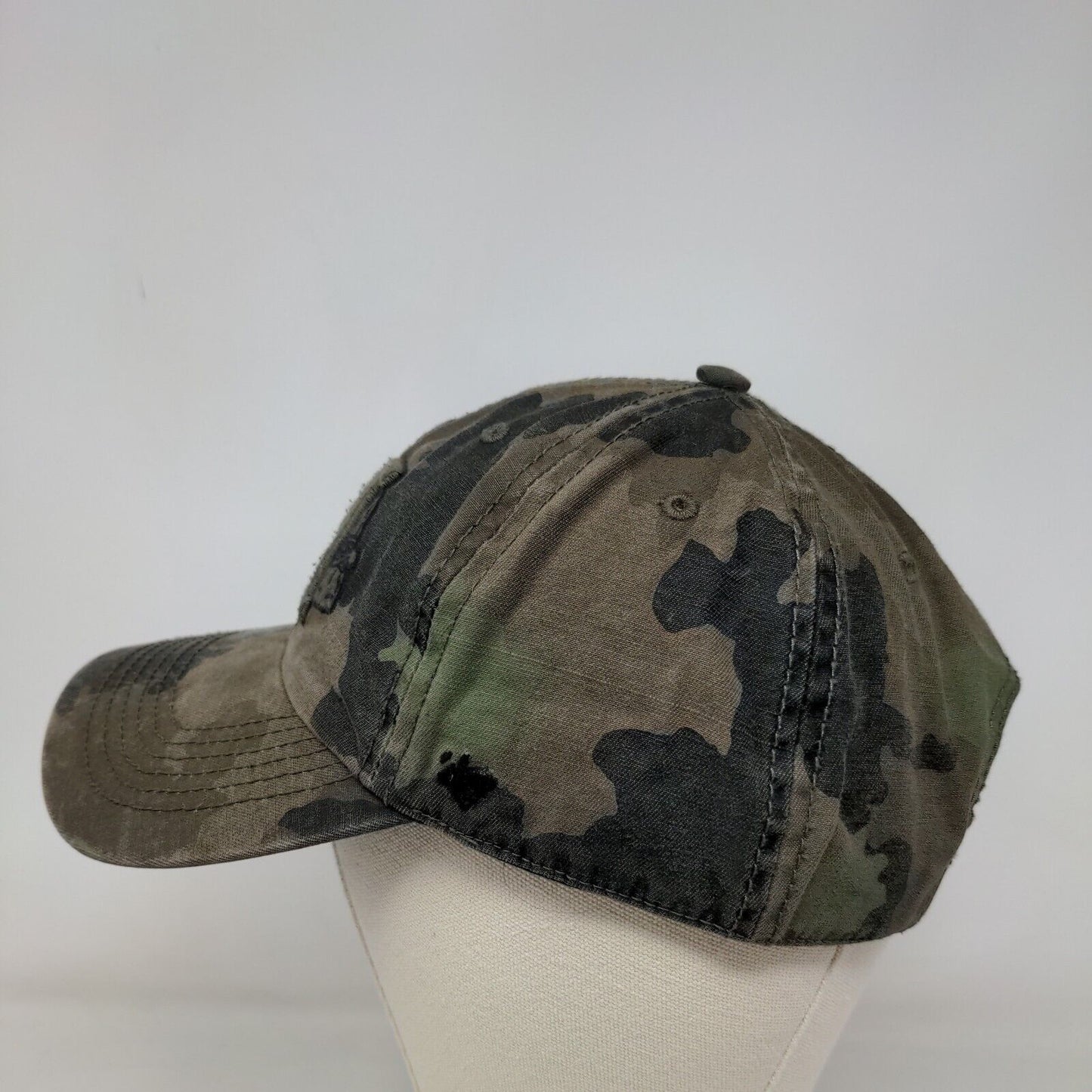 '47 Brand Men's Slideback Camo Hat OS Embroidered Mississippi Braves Logo