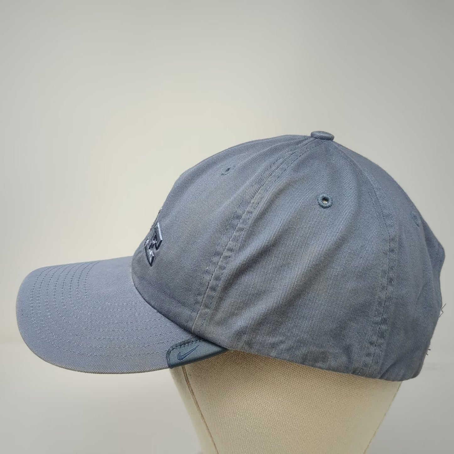 Nike Baseball Cap Blue One Size Embroidered Logo Swoosh Cotton Slideback Hat
