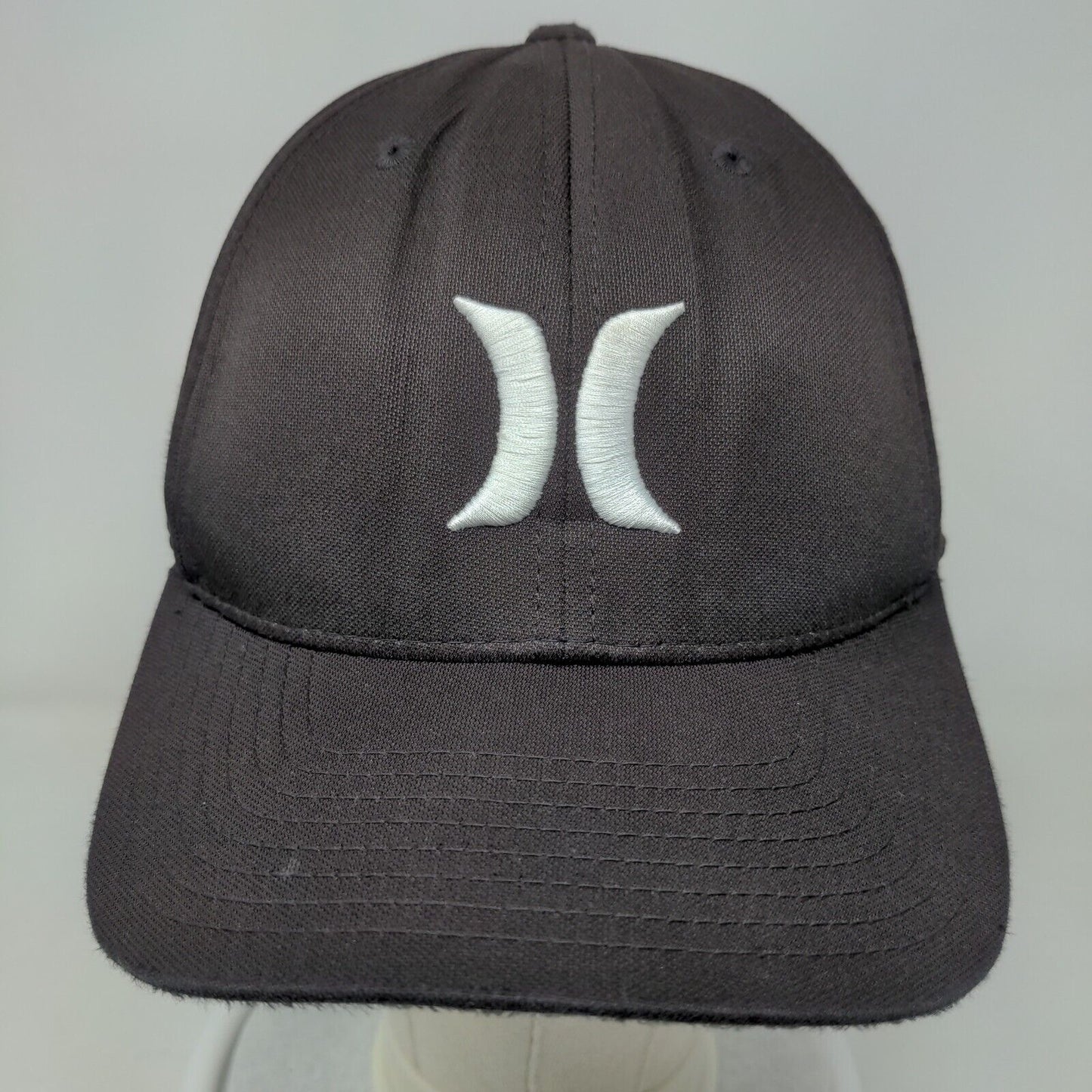 Hurley Nike Dri-Fit Fitted Hat Black Large/XL Embroidered Logo Flexfit