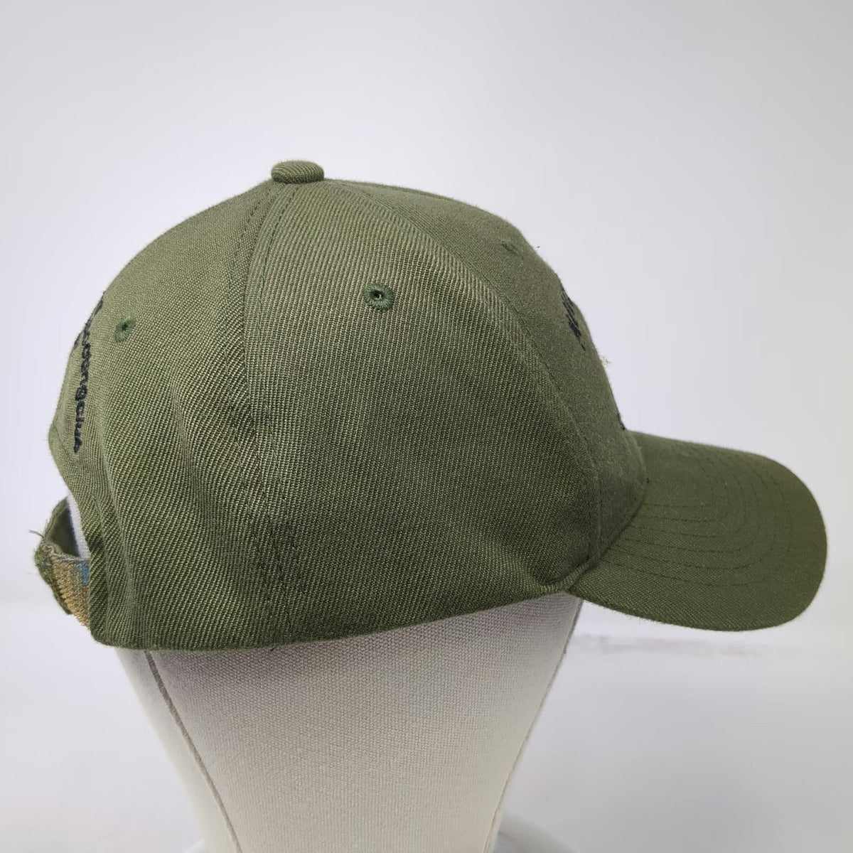 Muchos Patos Mazatlan Duck Hunting Green Baseball Cap Hat One Size Strapback