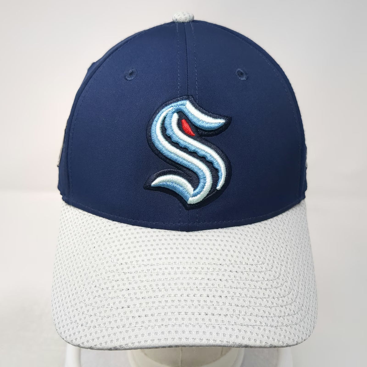 Fanatics Seattle Kraken NHL Snapback Blue One Size Hat Pro Shield Textured Brim