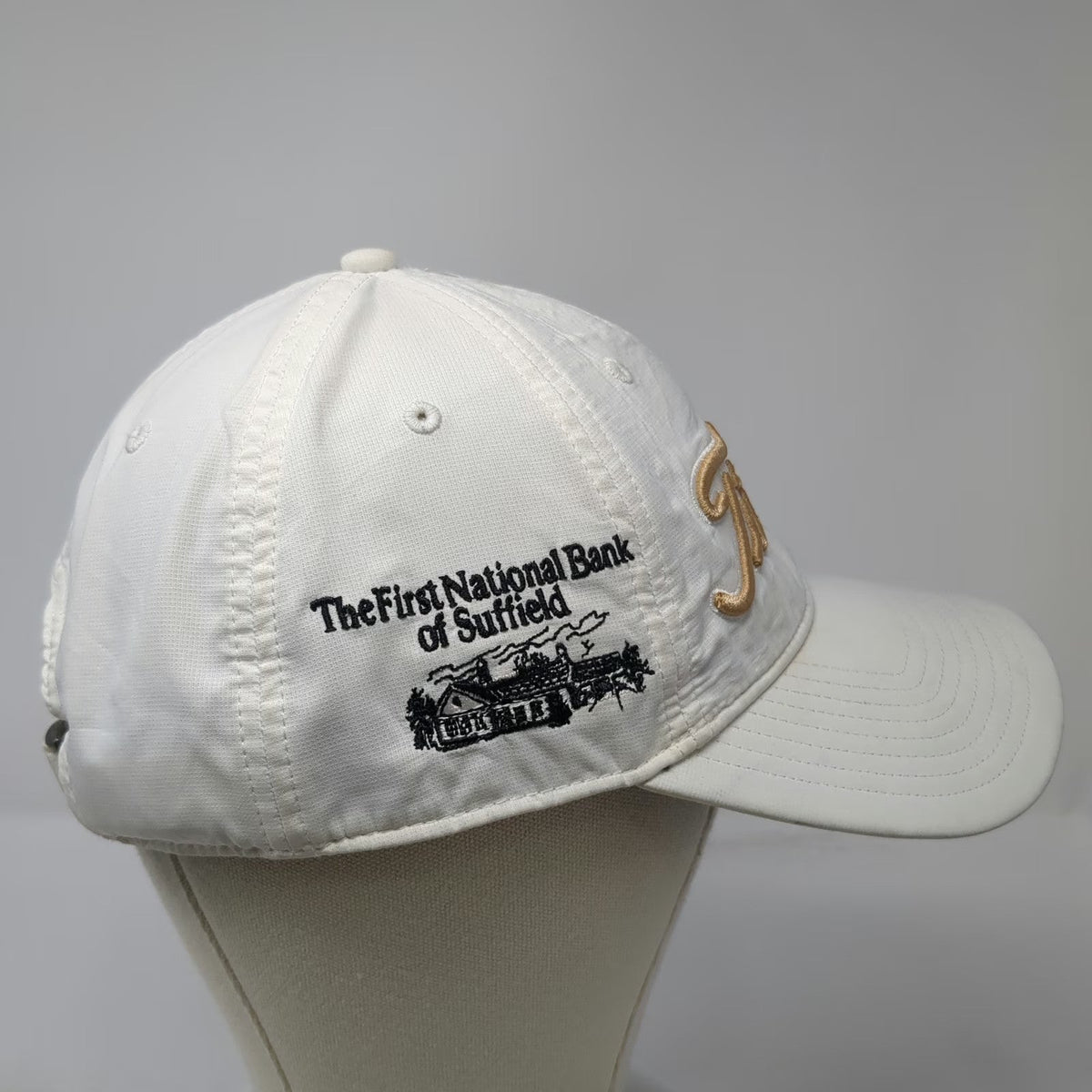 Titleist Baseball Cap White One Size Gold Script Raised Embroidery Bank Logo hat