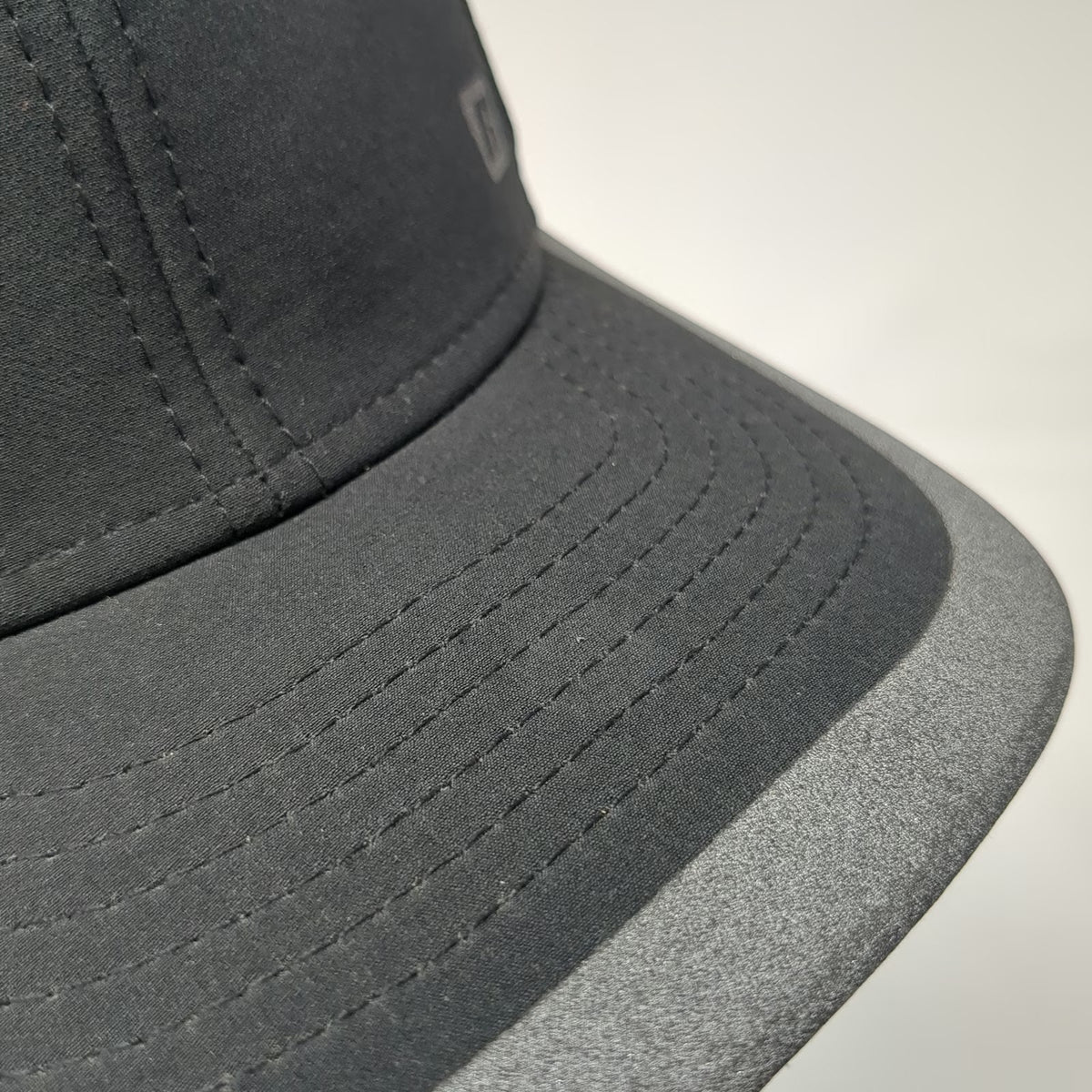 Russell Baseball Cap Black XL Performance Hat Curved Brim Gray Contrast Piping