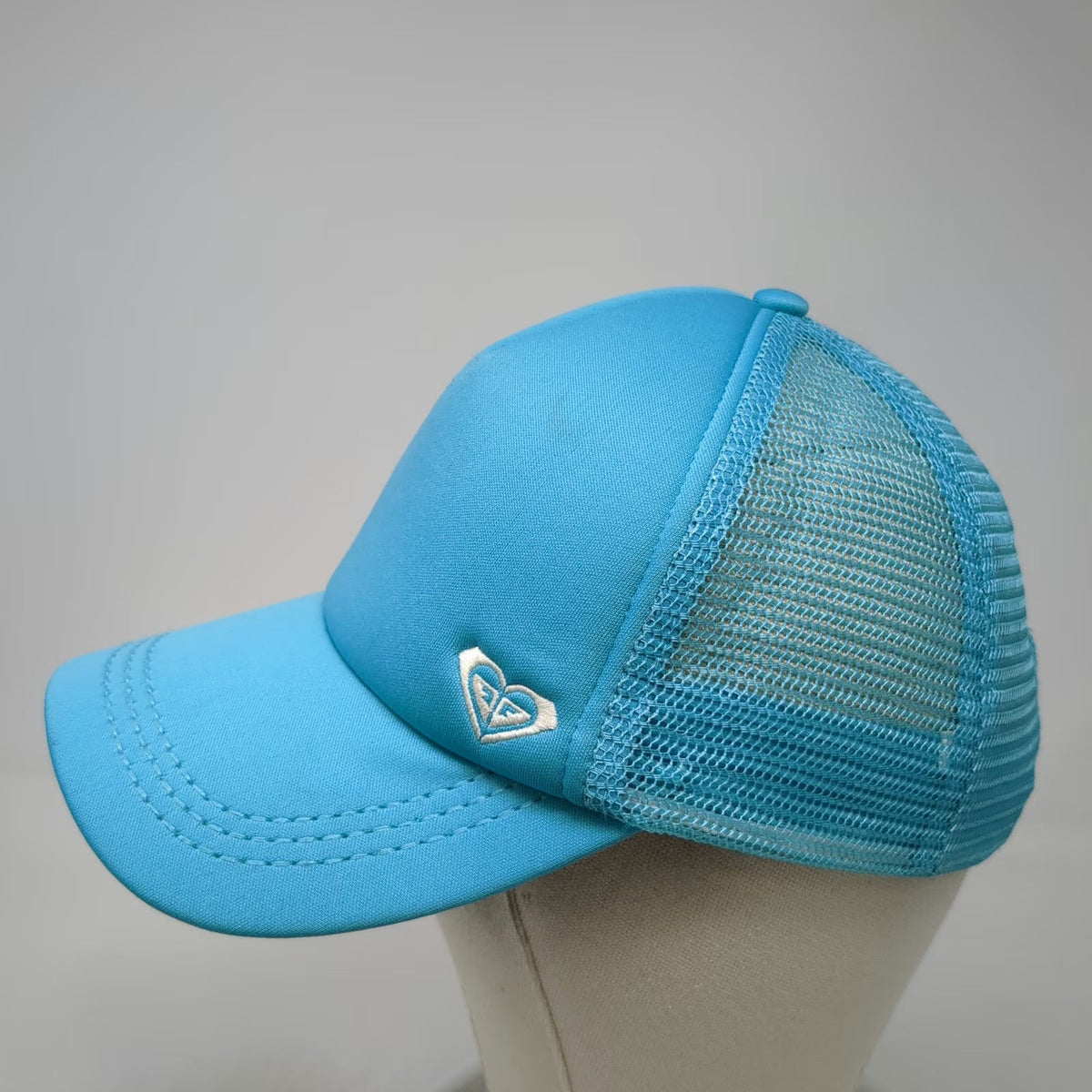 Roxy Trucker Hat Blue One Size Heart Logo Mesh Back Adjustable Snapback