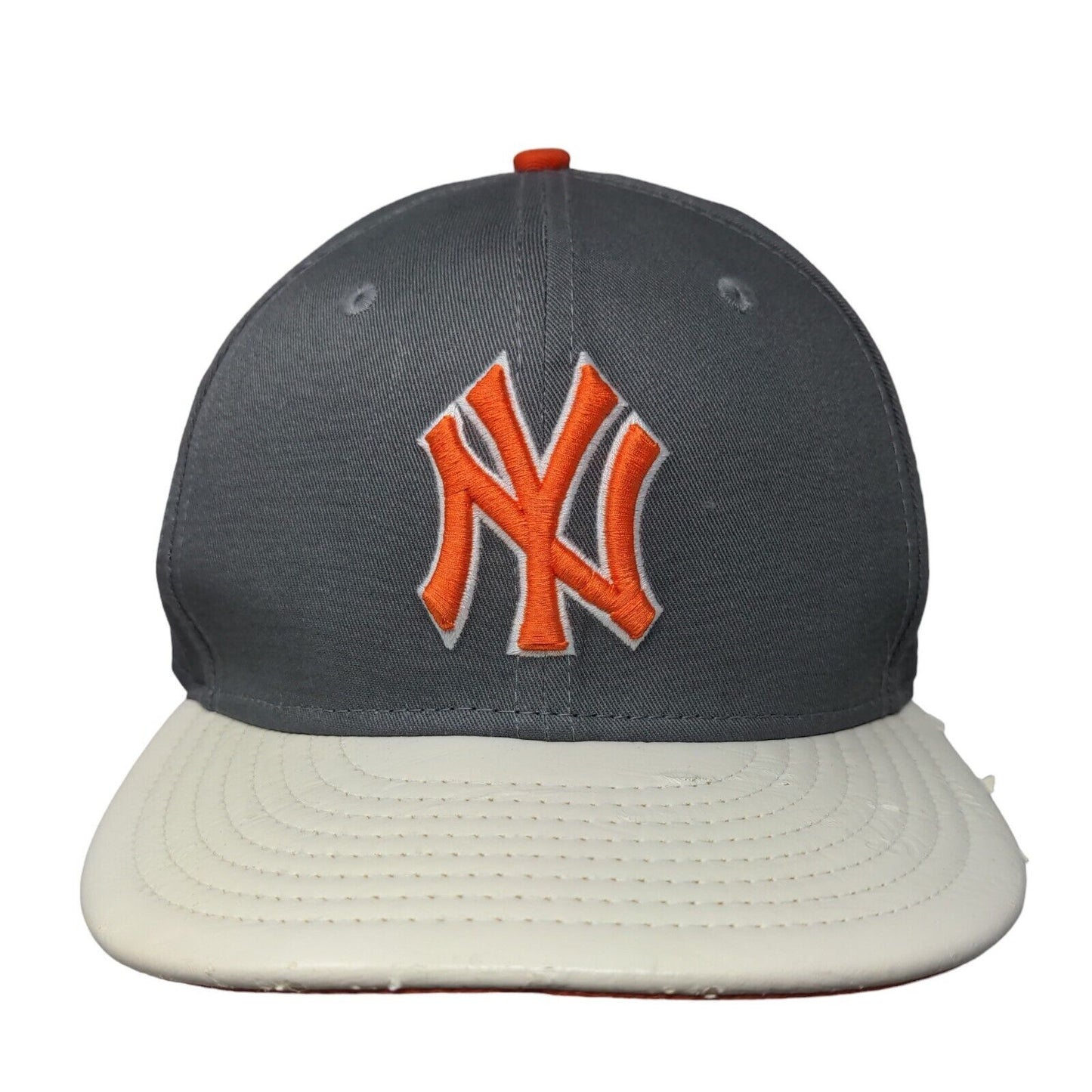 New Era Men's Snapback Hat Gray M-L Embroidered New York Yankees Logo 9Fifty