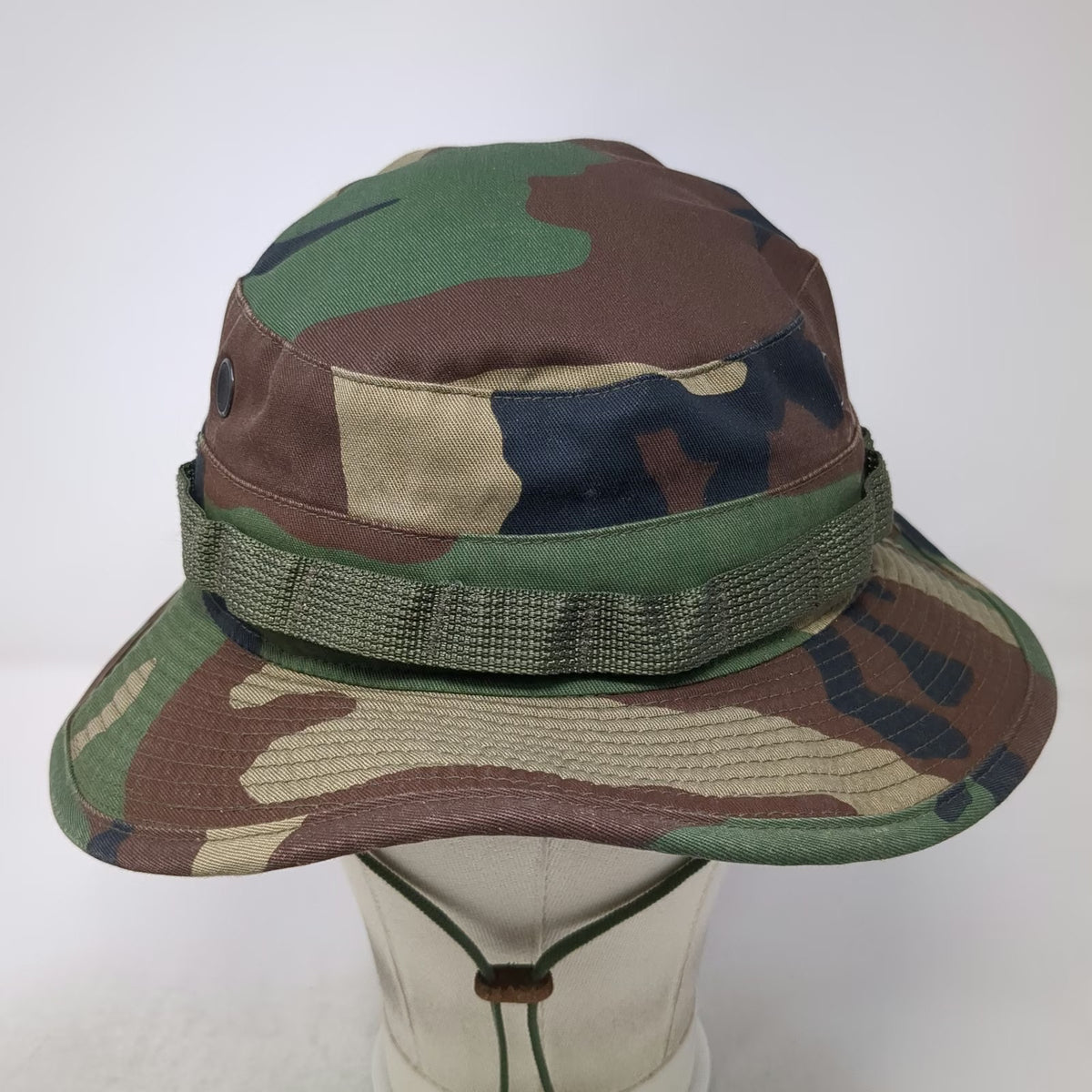 Propper Boonie Hat Green Brown 7 1/2 Camouflage Chin Strap Branch Loops Outdoor