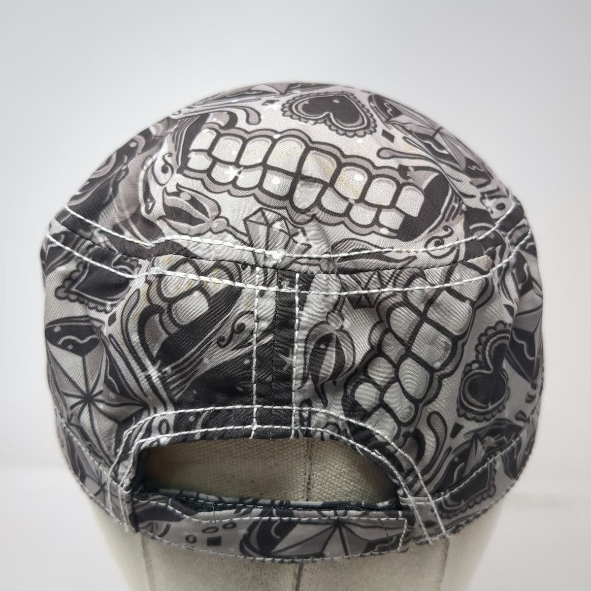 Hot Leathers Army Cap Gray One Size Sugar Skull Tattoo Art Strapback Hat Rose