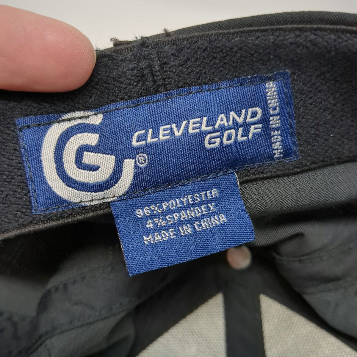 Cleveland Golf Baseball Cap Black M Fitted Textured A-Flex Stretch Fit Hat