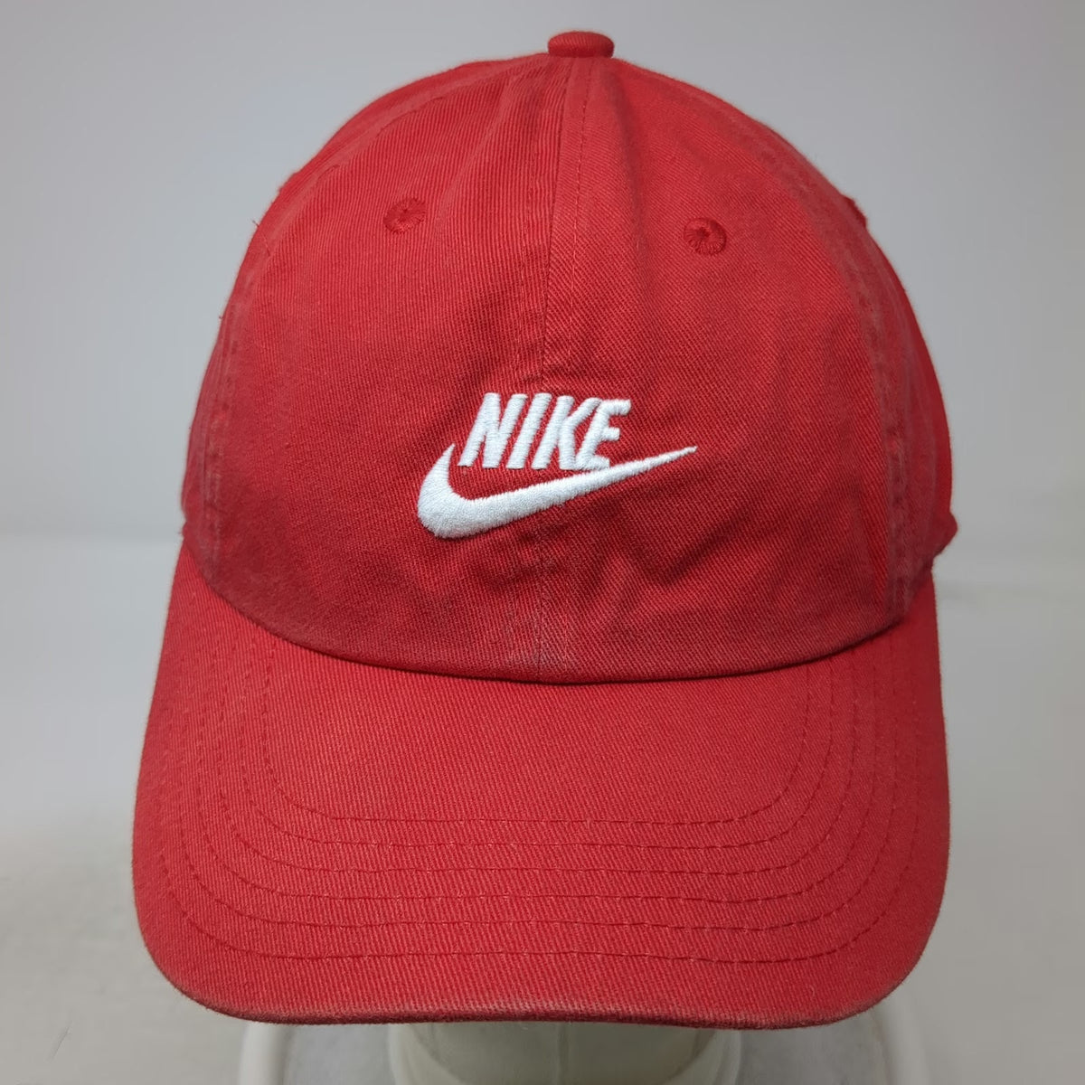 Nike Baseball Cap Red One Size Adjustable Slideback Embroidered Swoosh Logo Hat