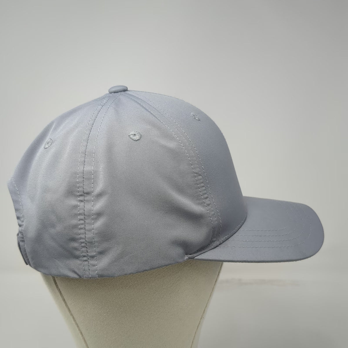 Reebok Baseball Cap Gray One Size Tonal Logo Performance Strapback Athletic Hat