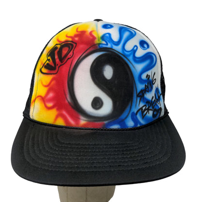 Cameo Men's Snapback Mesh Back Hat Black OSFA Graphic Spring Break Ying Yang