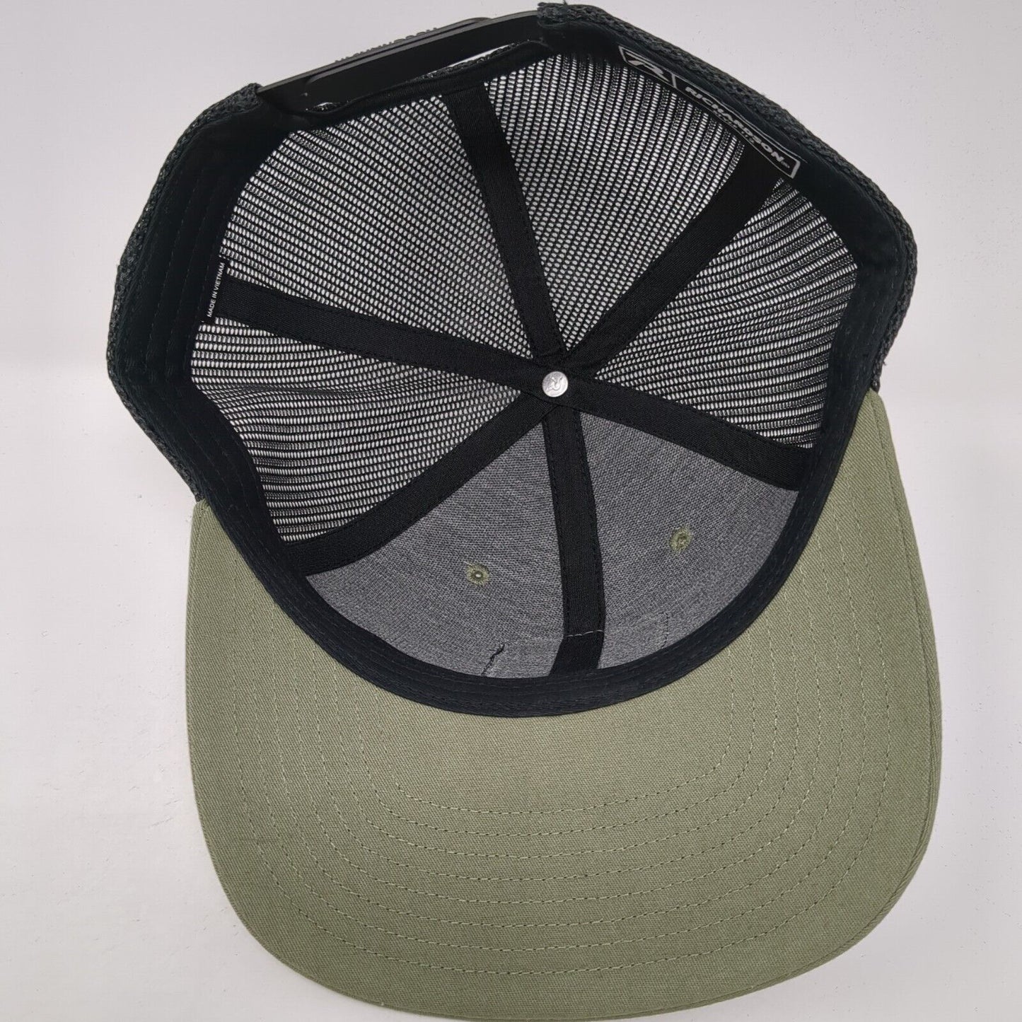 Clays For A Cause Tamarack Grove Snapback Trucker Hat Green OS Mesh Richardson