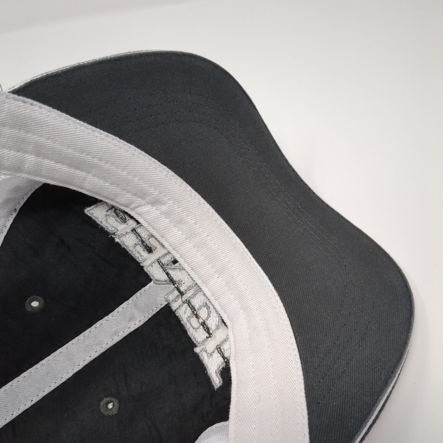 FENDT Agri-Service Snapback Trucker Hat Gray One Size Adjustable Mesh Back Halo