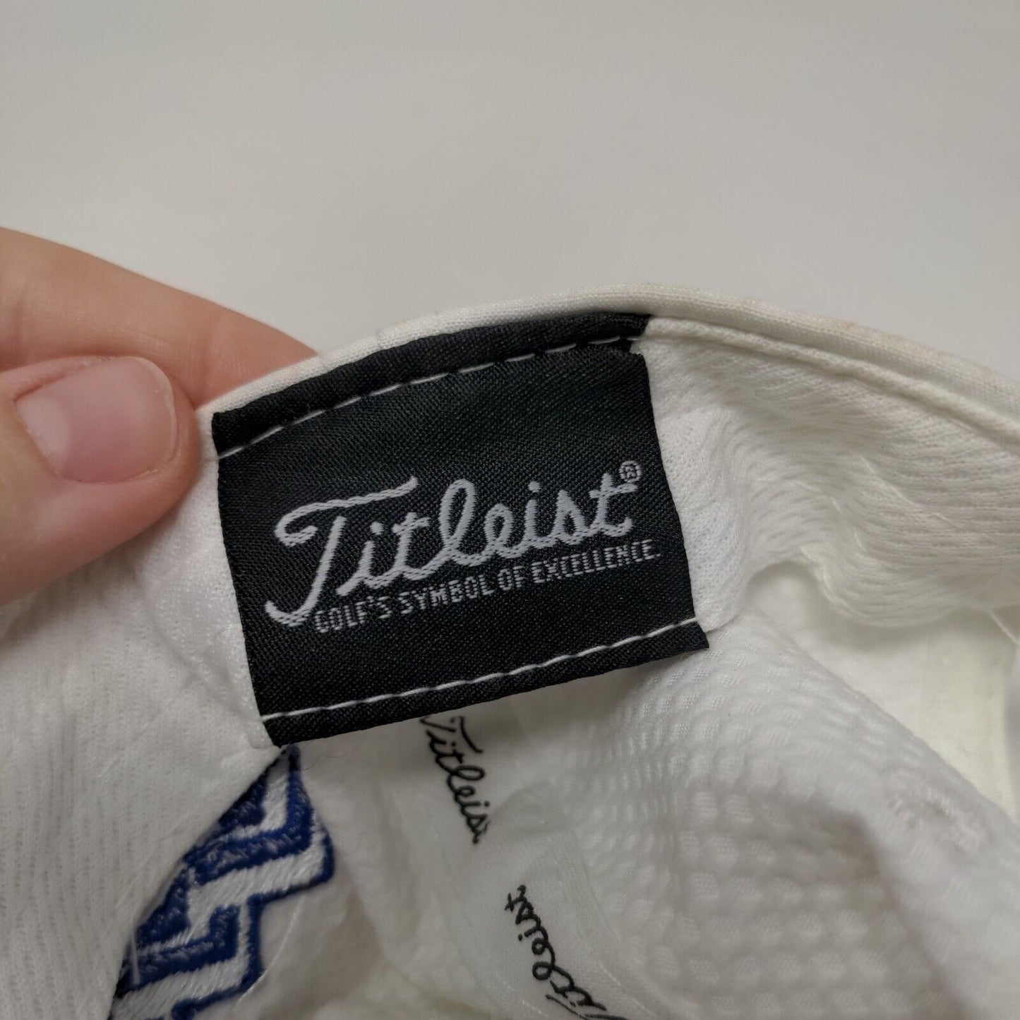 Titleist 2015 Mountain Monsoon Strapback Hat White One Size Embroidered 6 Panel