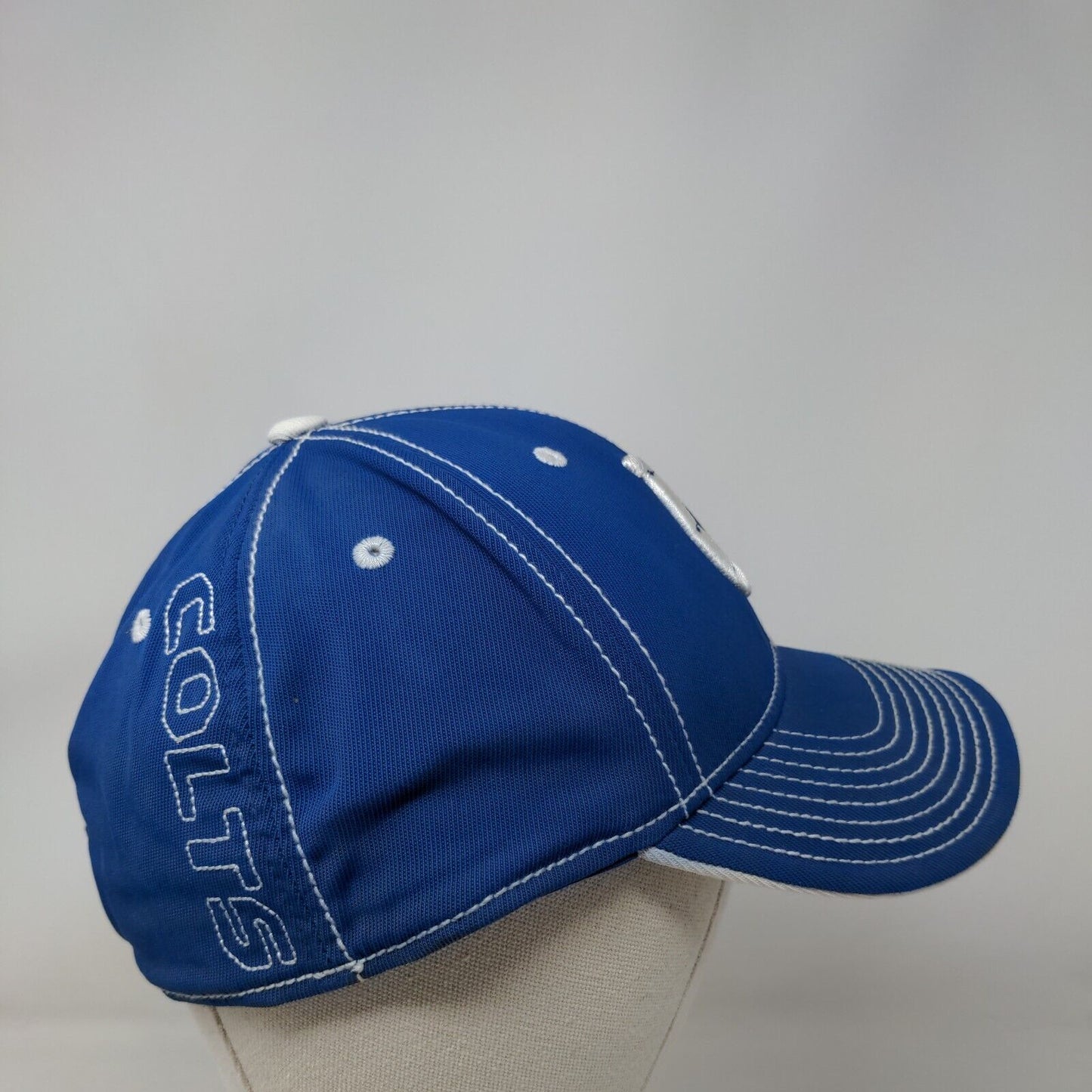 NFL Reebok Indianapolis Colts Fitted Hat Blue Size L/XL Embroidered Logo