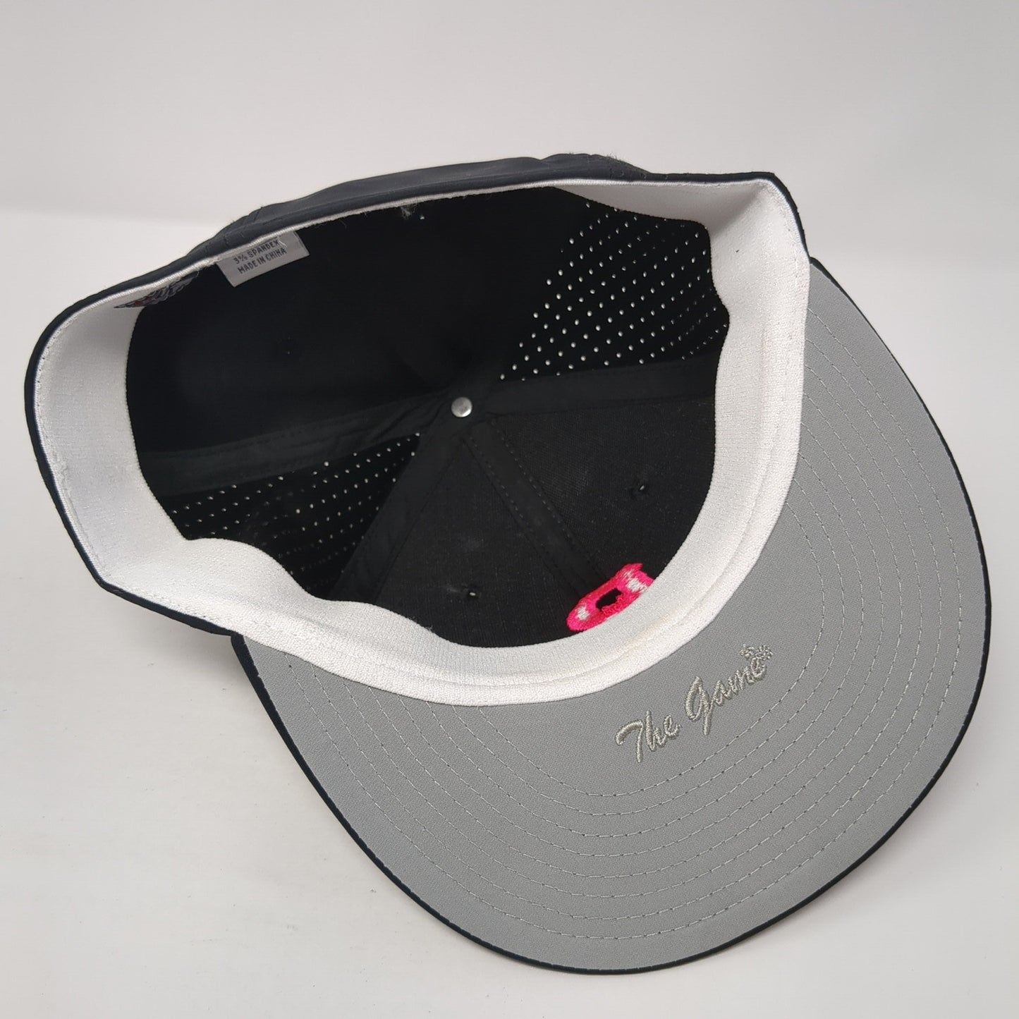 The Game Fitted Flat Bill Hat Black Embroidered Pink R Logo Size Small