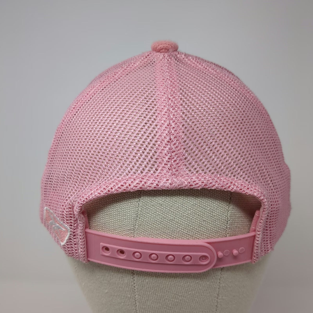 Reebok NFL Green Bay Packers Pink Trucker Hat One Size Argyle Mesh Snapback Cap