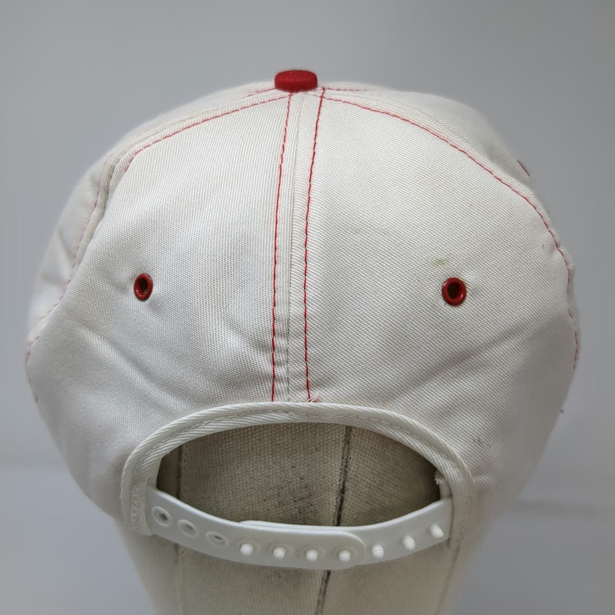 Innovative Products Jeep Chrysler Trucker Snapback Hat White OS USA Vintage