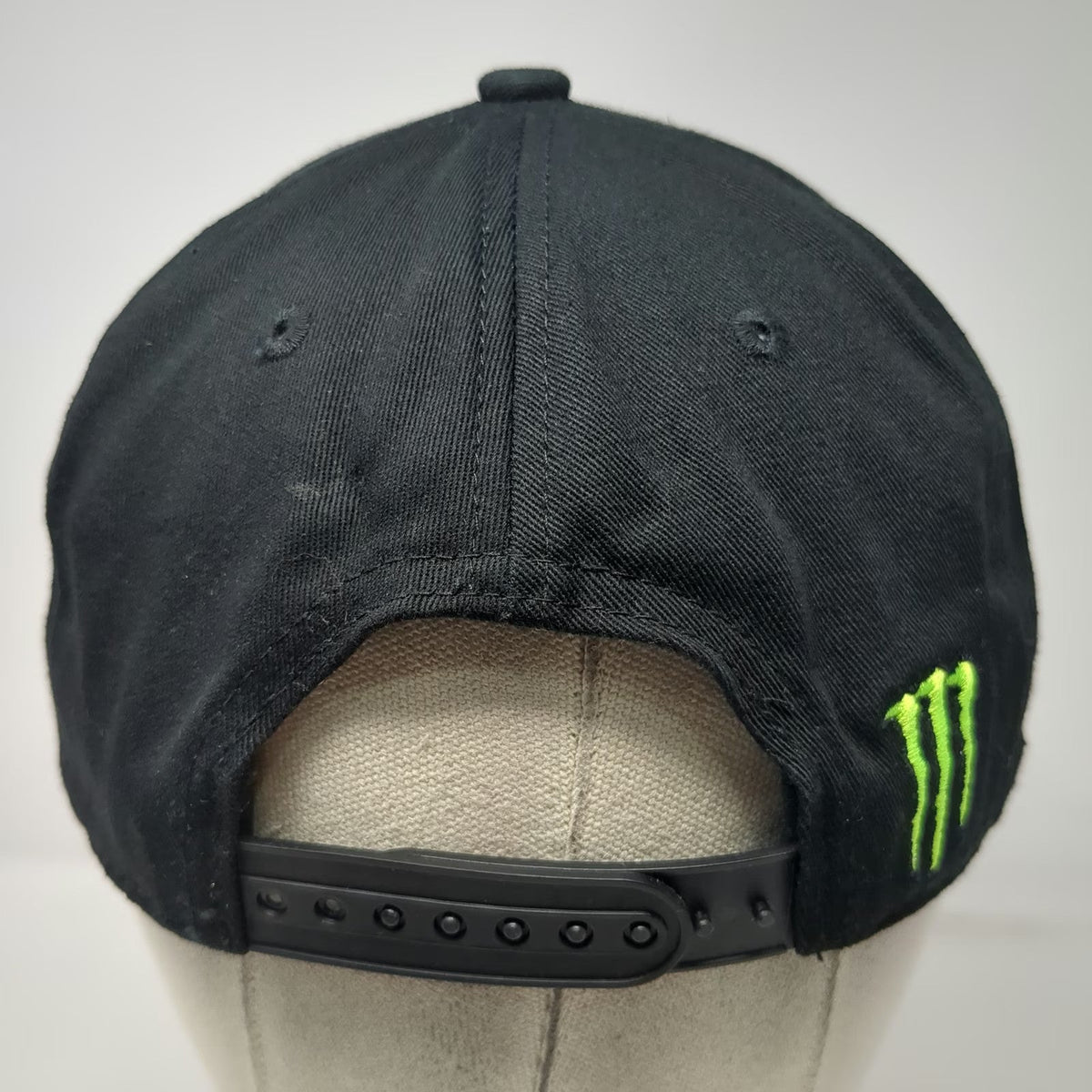 Monster Energy Snapback Black Hat One Size Embroidered Claw Logo Cotton