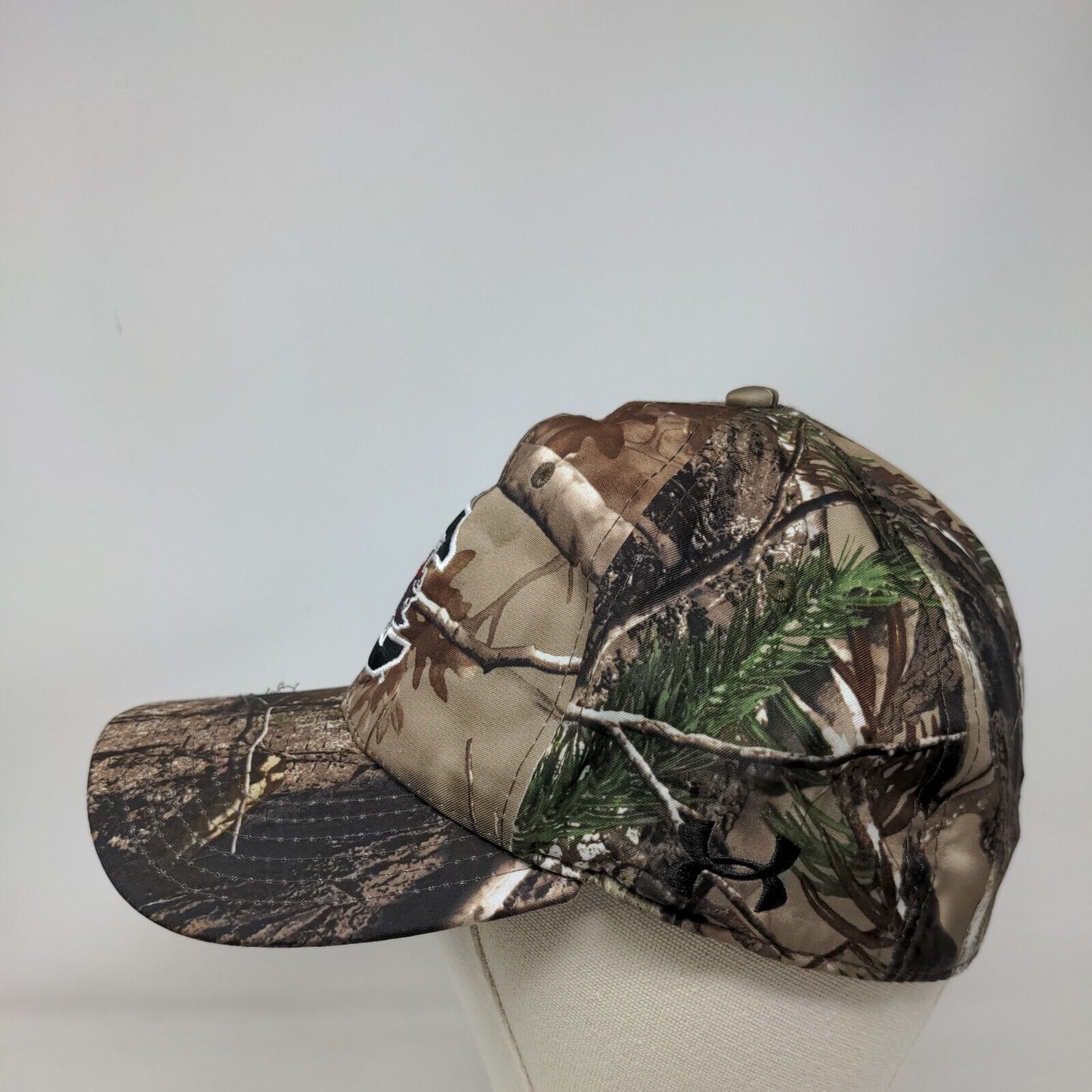 South Carolina Gamecocks Fitted Hat Camo Size L/XL Embroidered Under Armour NCAA