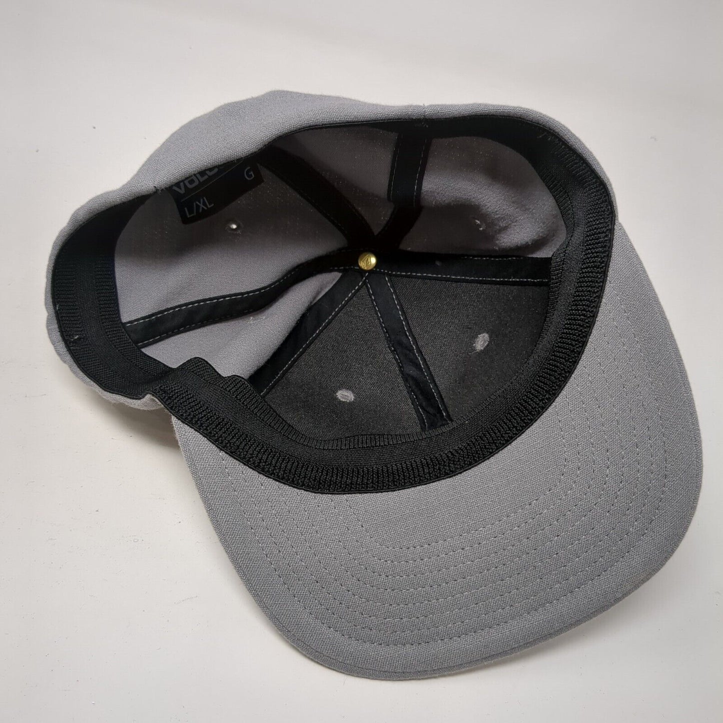 Volcom Stone Patch Fitted Hat Gray L/XL Solid 6 Panel Vent Holes