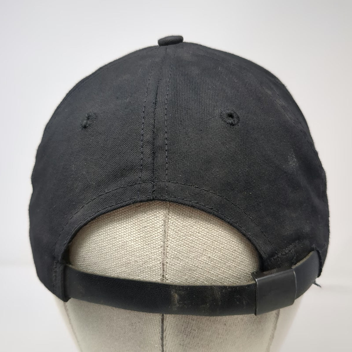 Trucker Black Hat 391st Fighter Squadron Bold Tigers AMU Slideback USA Vintage