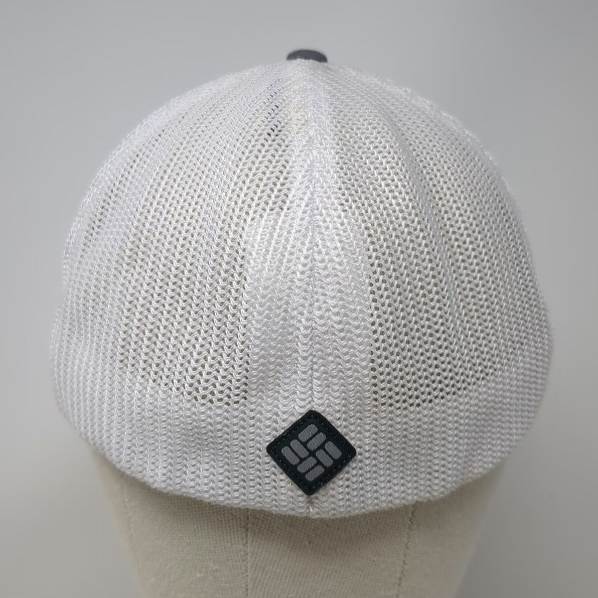 Columbia Baseball Cap Gray XL Hat Mesh Back Treeline Forest Graphic Stretch Fit
