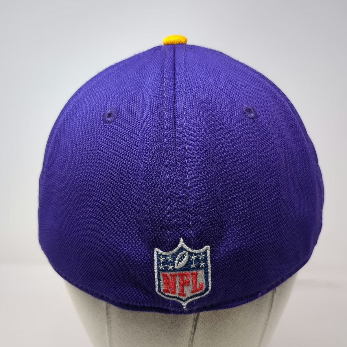 Minnesota Vikings NFL Reebok Cap Purple XL Onfield Stretch Fit Curved Brim Logo