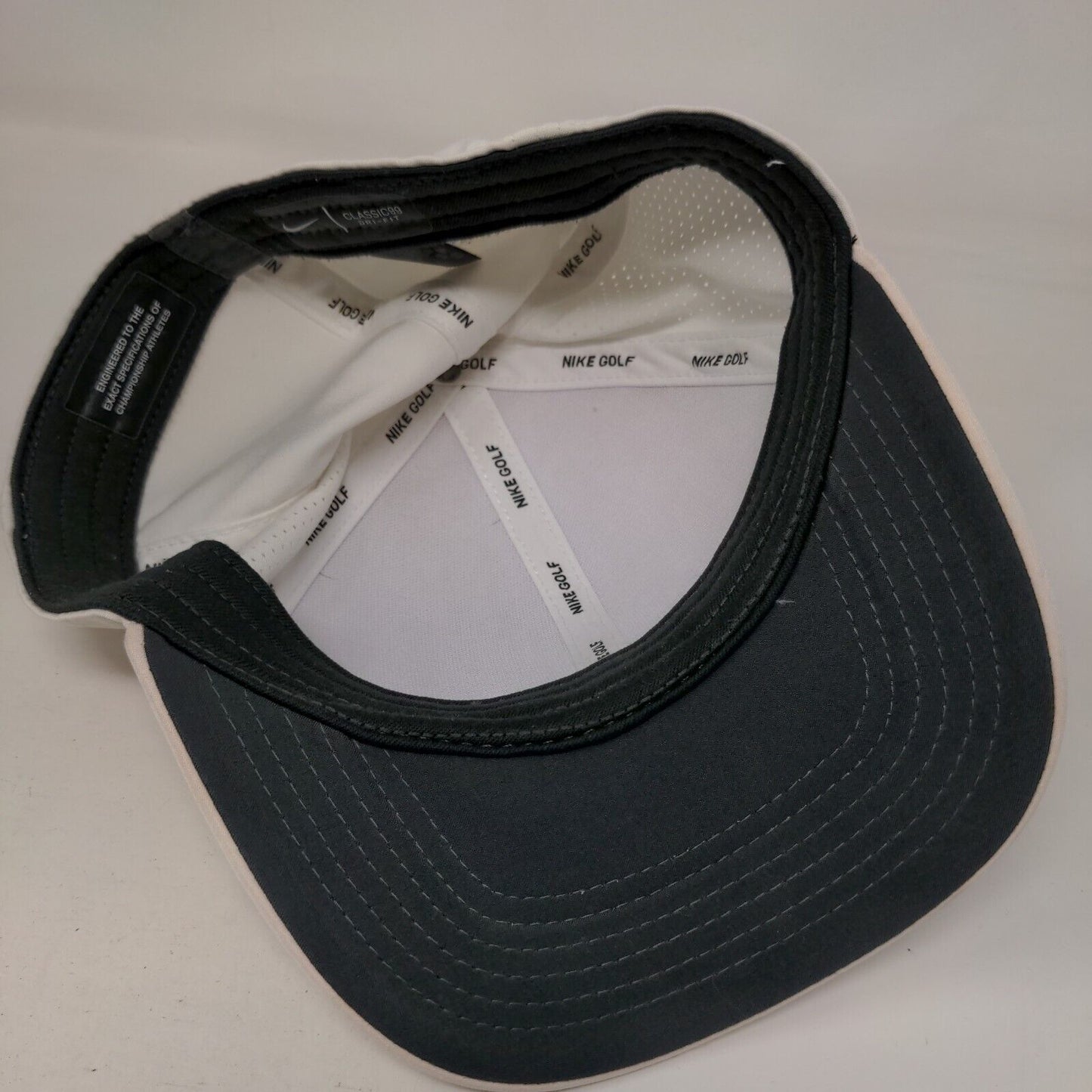 Nike Golf Fitted Hat White S/M Classic99 Dri-Fit Breathable Mesh 6 Panel