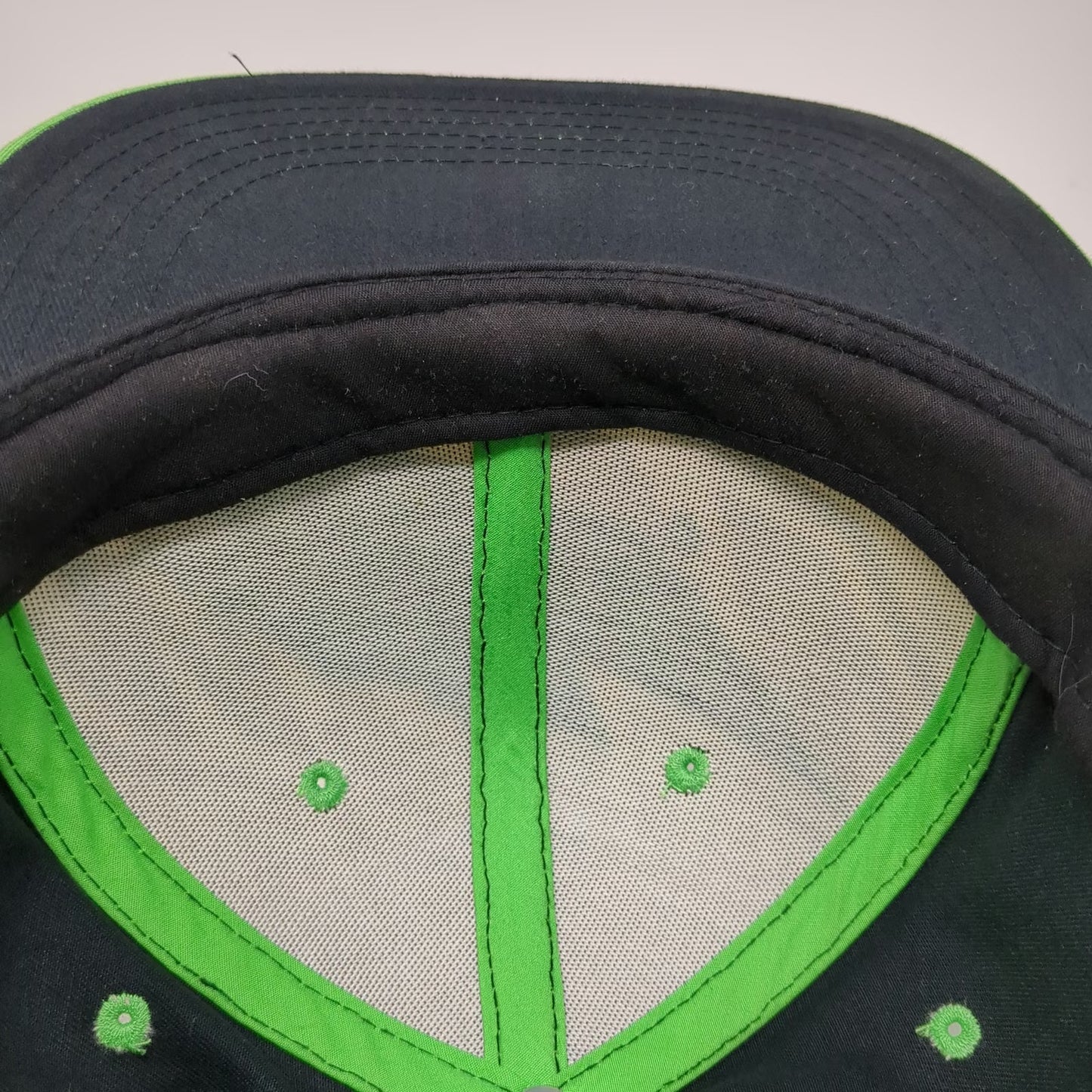 Mountain Dew Hat Snapback White Green Black One Size Embroidered Logo Cotton