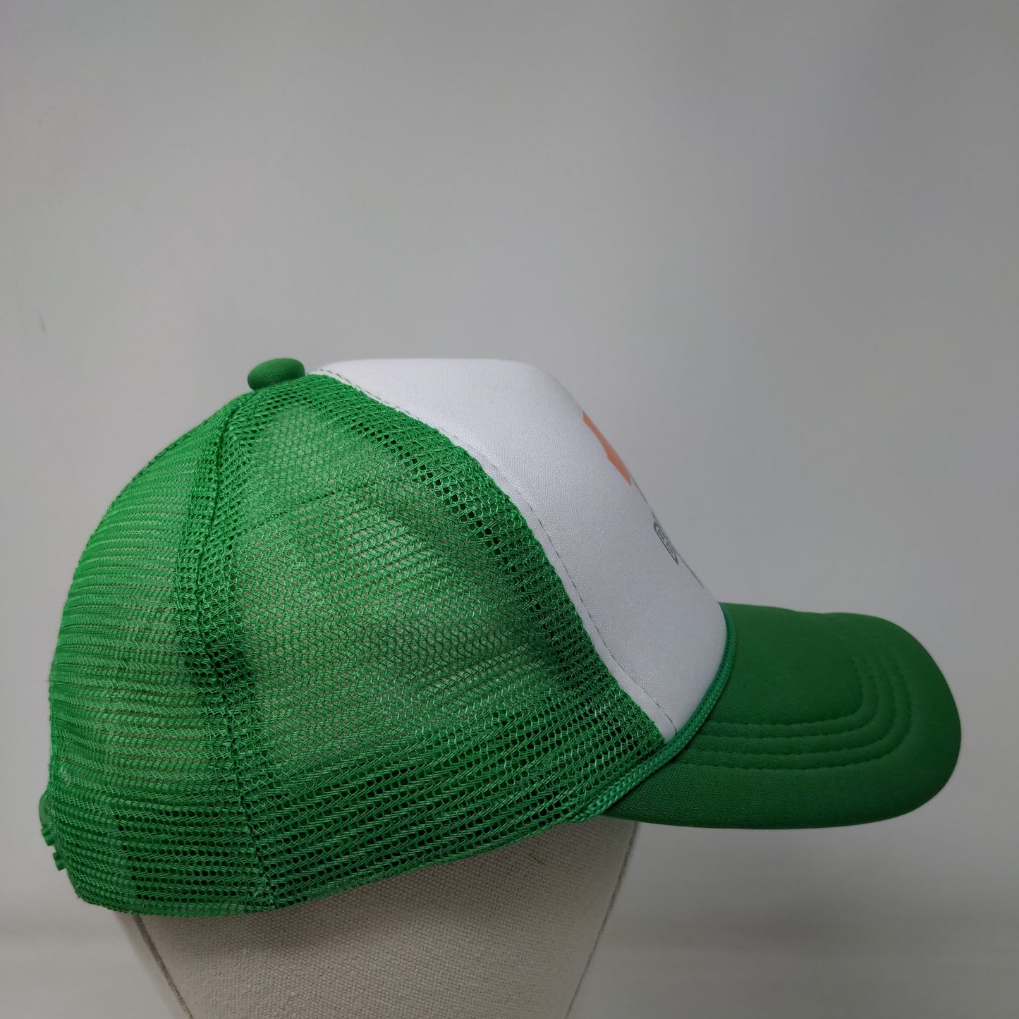 7-11 Beatbox Snapback Mesh Back Trucker Hat Green White Polyester Logo