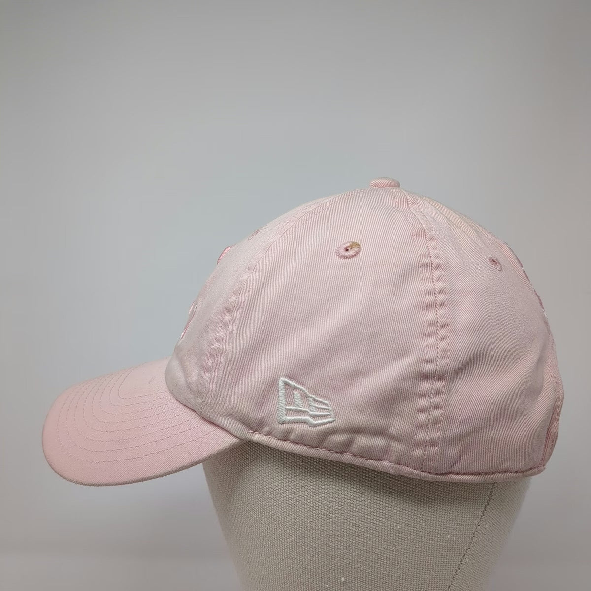 New Era Seattle Mariners MLB Baseball Cap Pink Women's Breast Cancer Ribbon Hat