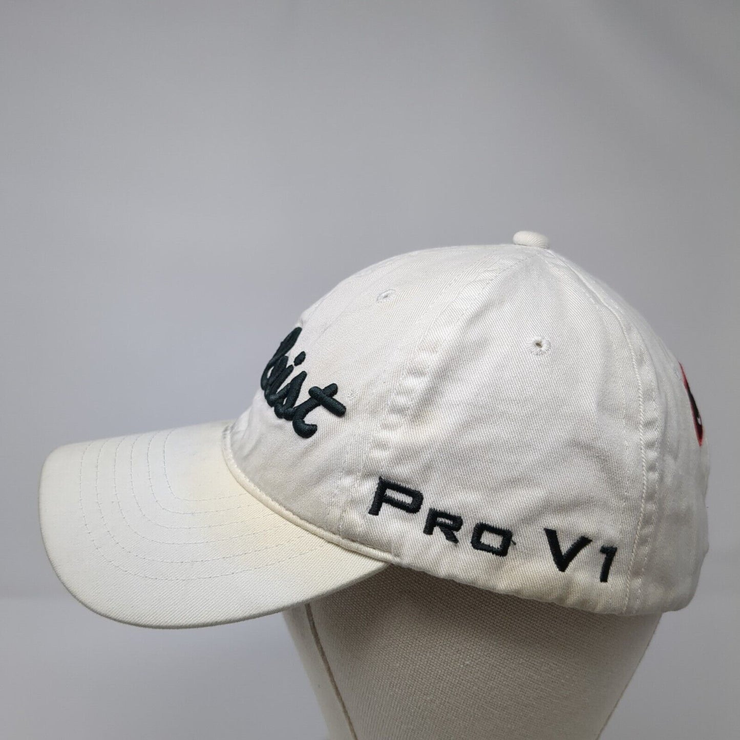 Titleist Slideback Hat White One Size Adjustable Embroidered FJ Pro V1