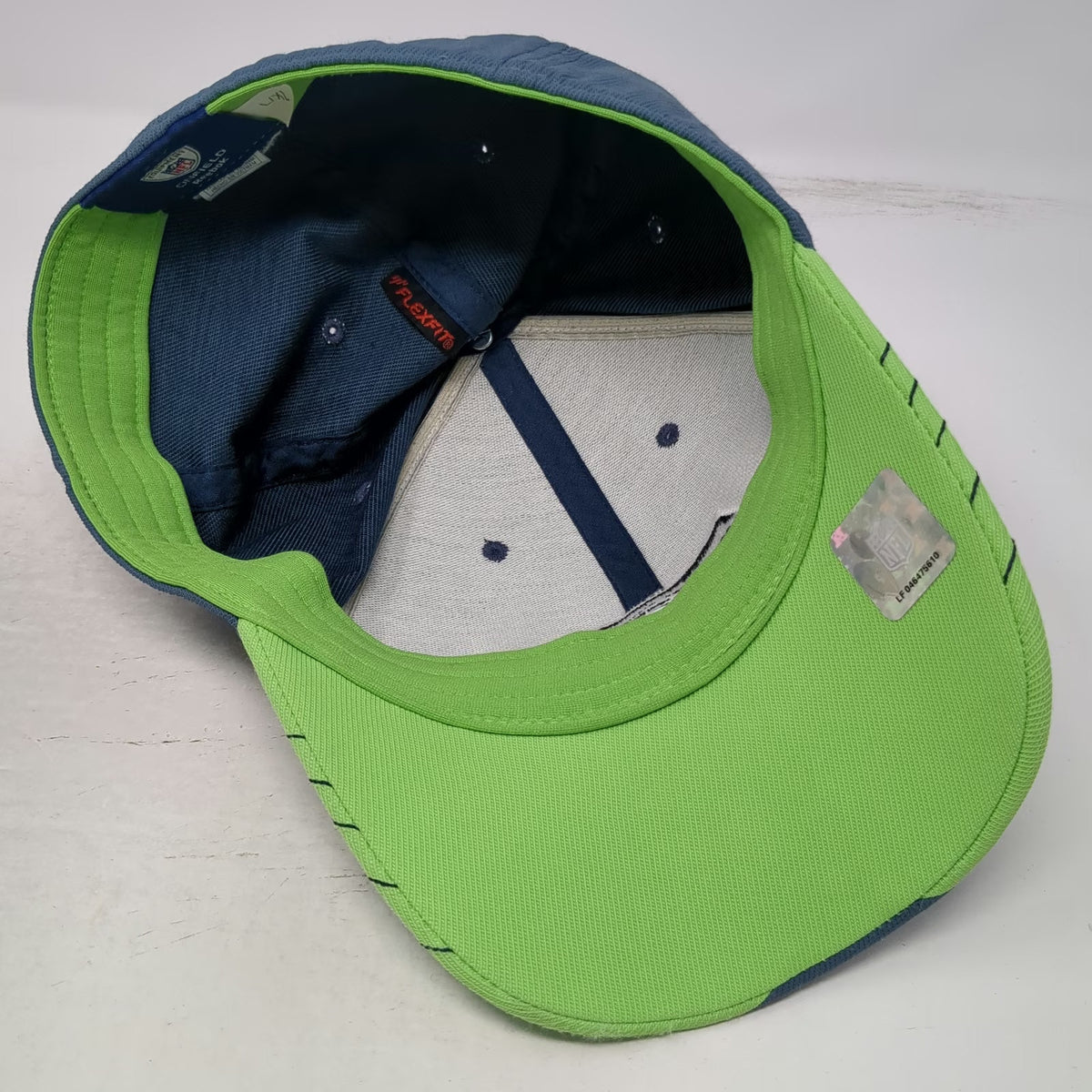 Seattle Seahawks NFL Reebok Blue XL Baseball Cap Flexfit Onfield Hat Green White