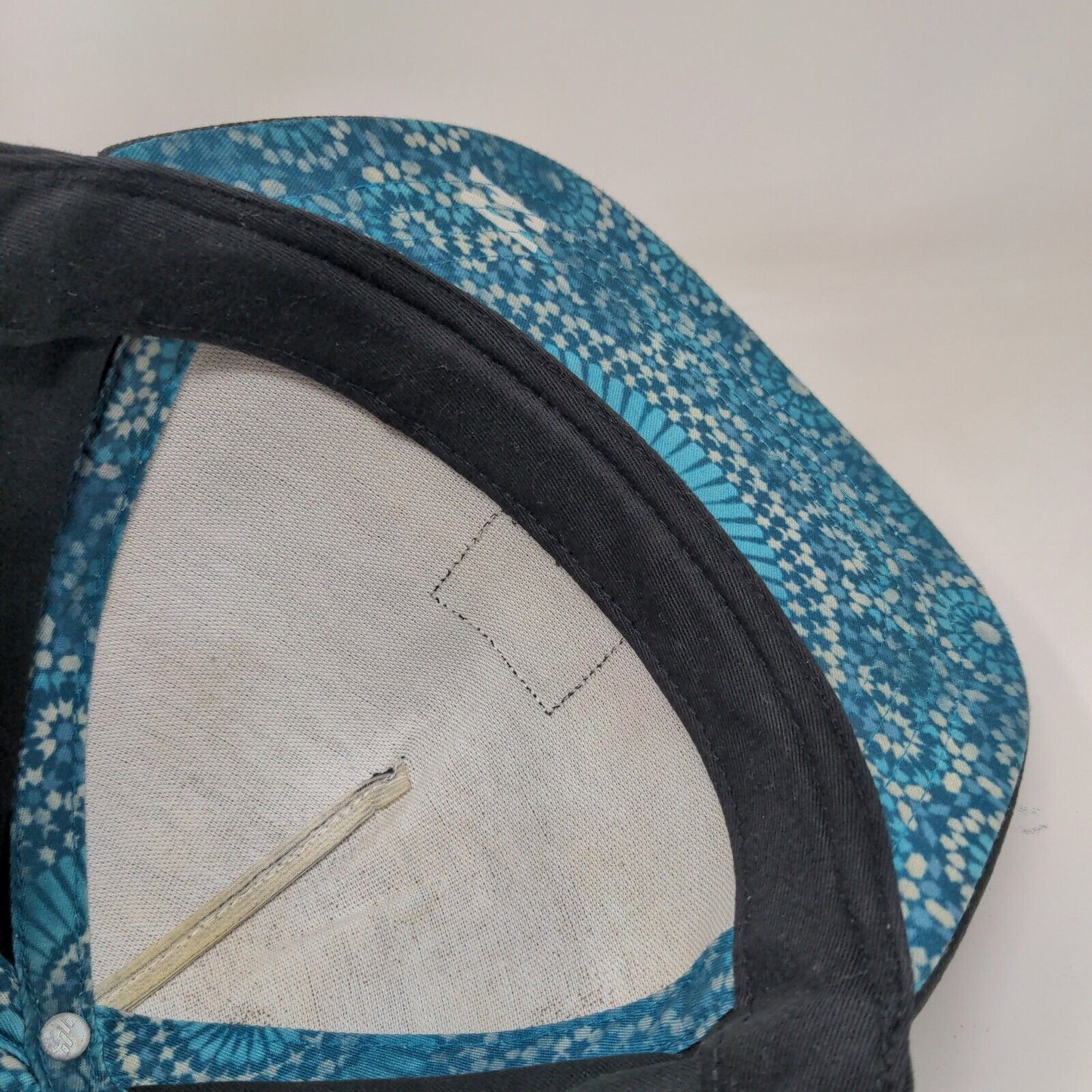Billabong Patch Snapback Hat Black OSFA Adjustable Solid Vent Holes