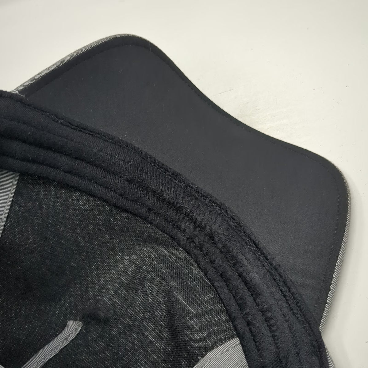 Lululemon 5 Panel Gray One Size Strapback Nylon Spandex Athletic Running Hat