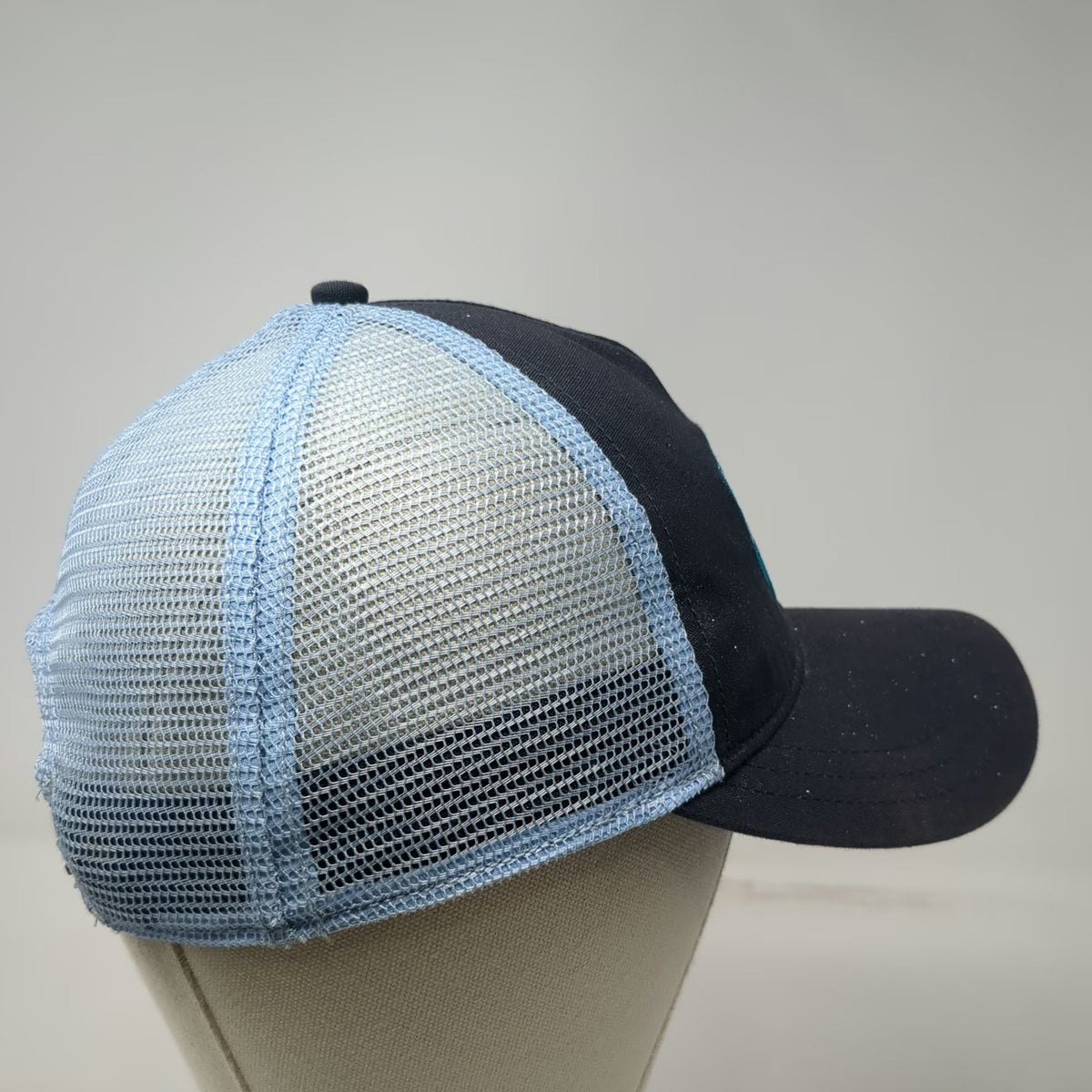 Patagonia Trucker Hat Blue One Size Snapback Built To Endure Mountains Mesh