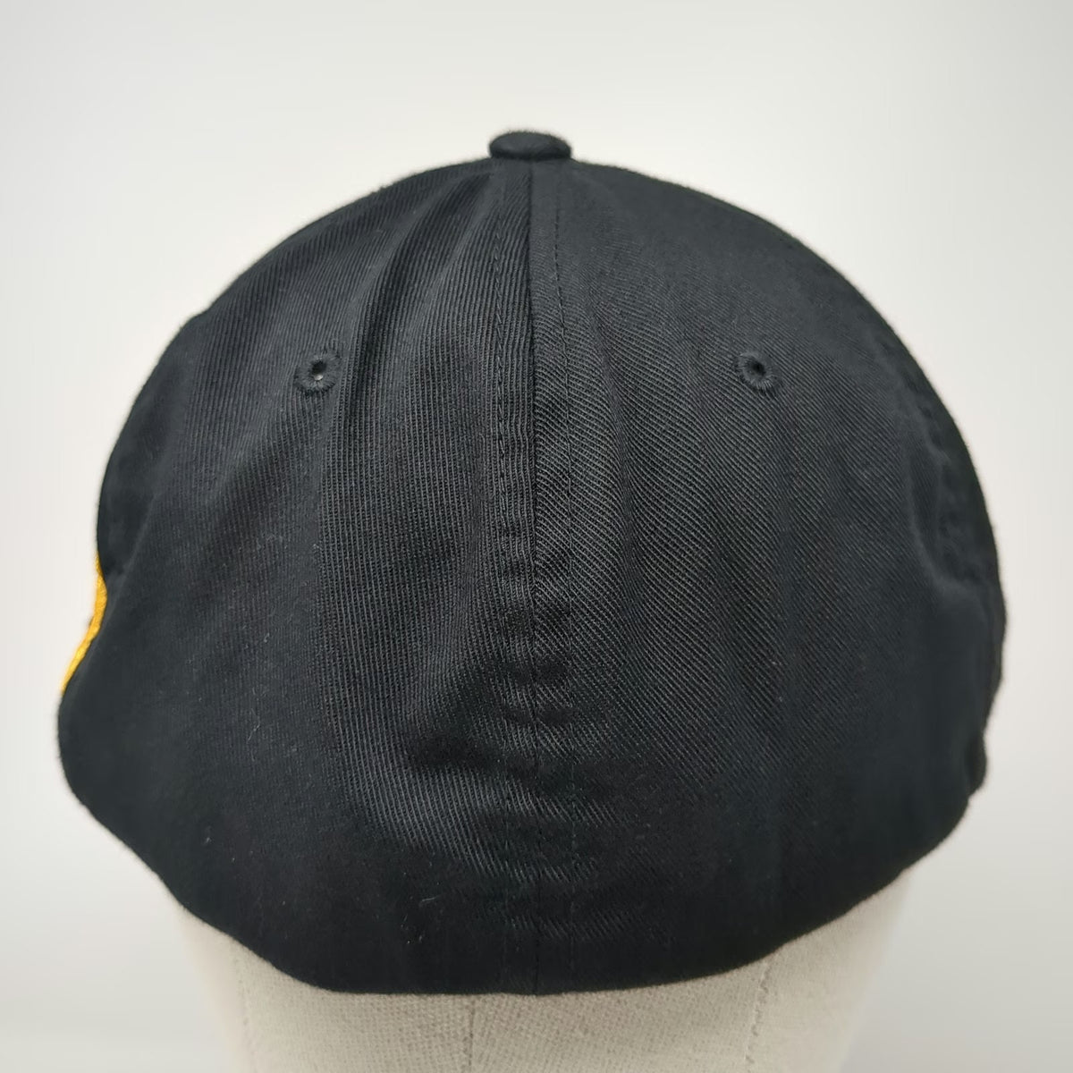 Flexfit Baseball Cap Black XL Hat Gold's Gym Bodybuilder EST 1965 Curved Brim