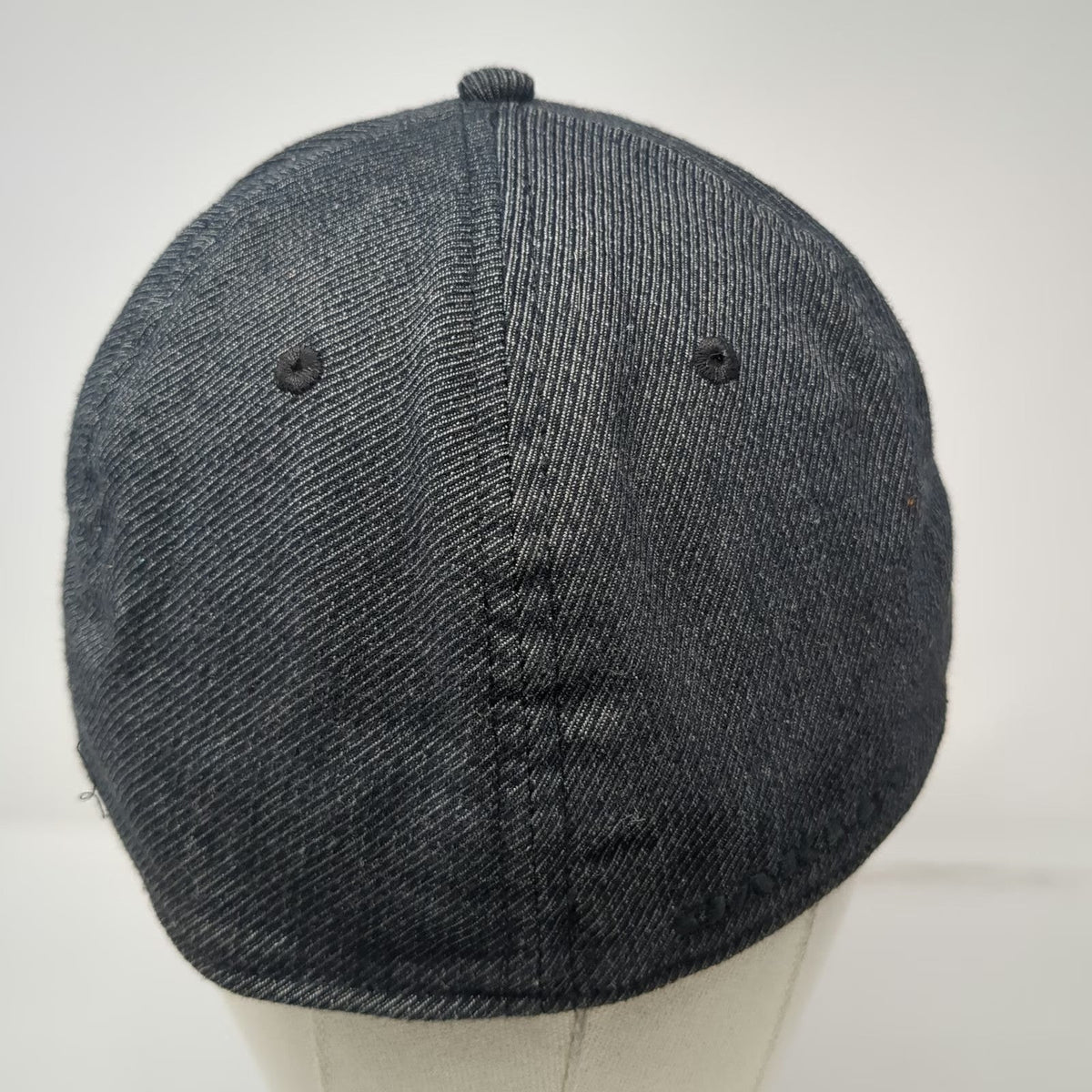 Oakley Baseball Cap Gray XL Flexfit Rubber Logo Denim Texture Curved Brim Hat