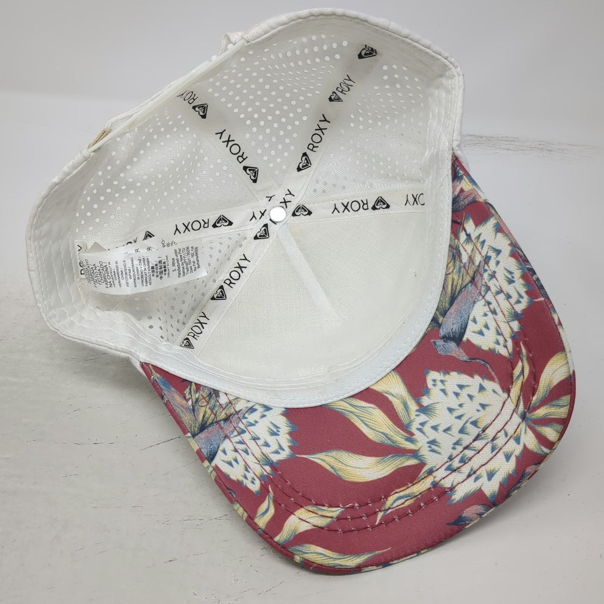 Roxy Trucker Hat Red One Size Floral Print Perforated Breathable Mesh Snapback