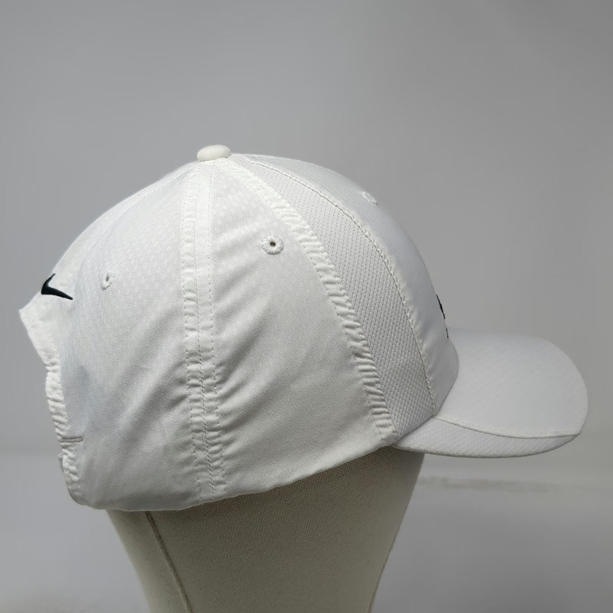 Nike Baseball Cap White OSFM Golf Dri-Fit Secuvant Cyber Security Hat Strapback
