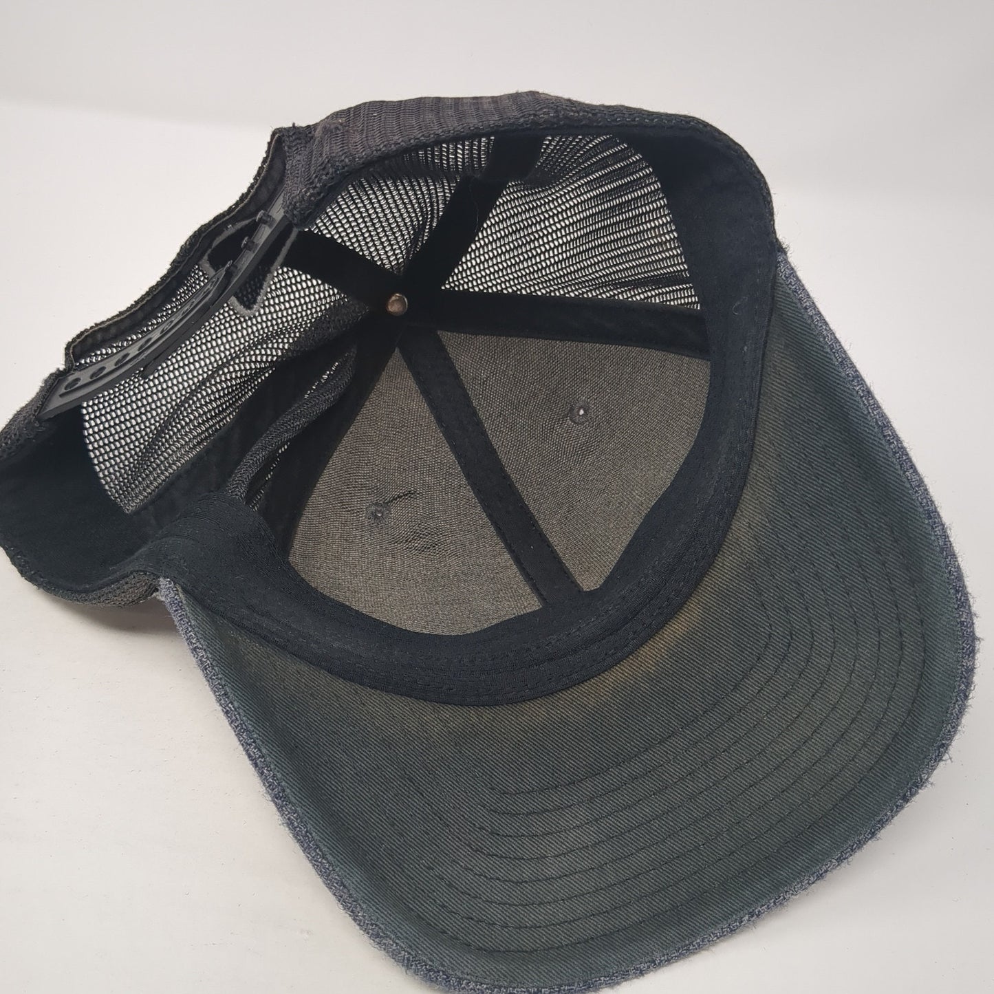 Columbia PFG Snapback Trucker Hat Gray One Size Fish Flag Mesh Back