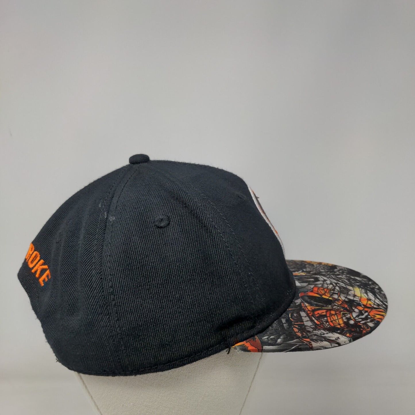Deathstroke Snapback Hat Multicolor OSFM Adjustable 6 Panel Vent Holes