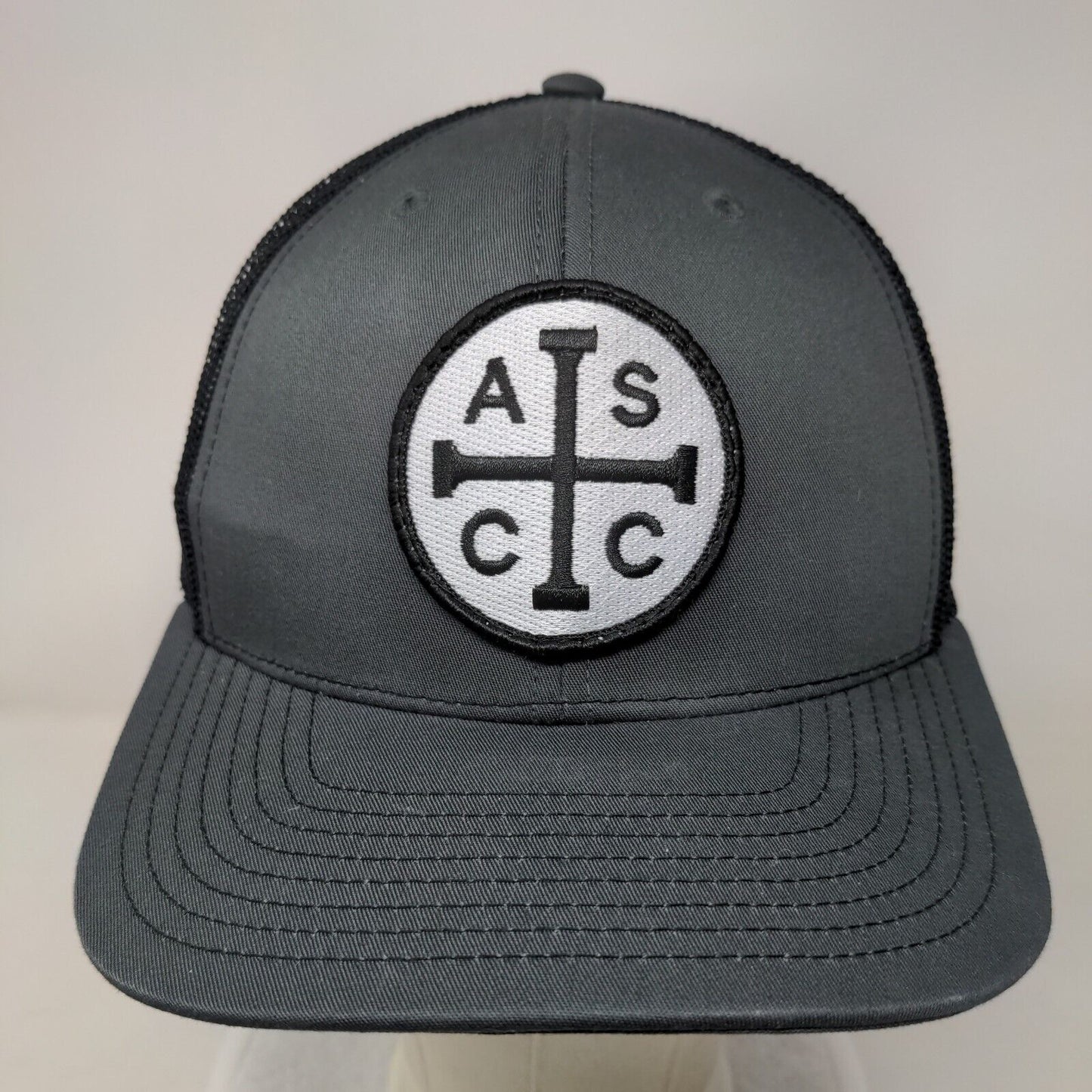 Richardson Snapback Mesh Back Trucker Hat Gray One Size Logo Patch