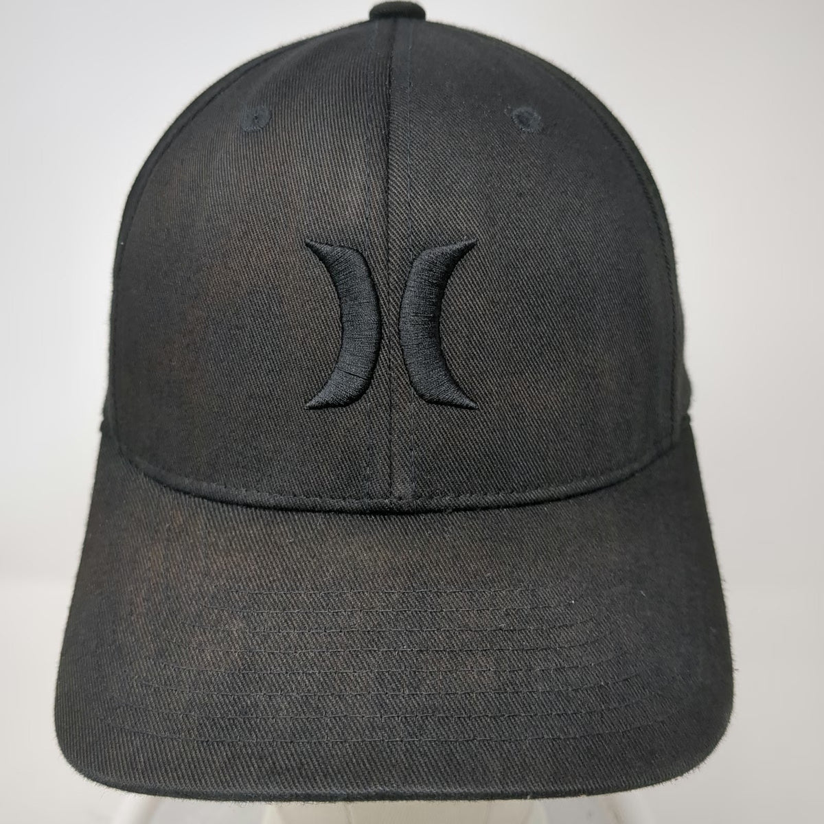Hurley Baseball Cap Black M Flexfit Tonal Logo Curved Brim Stretch Fit Hat