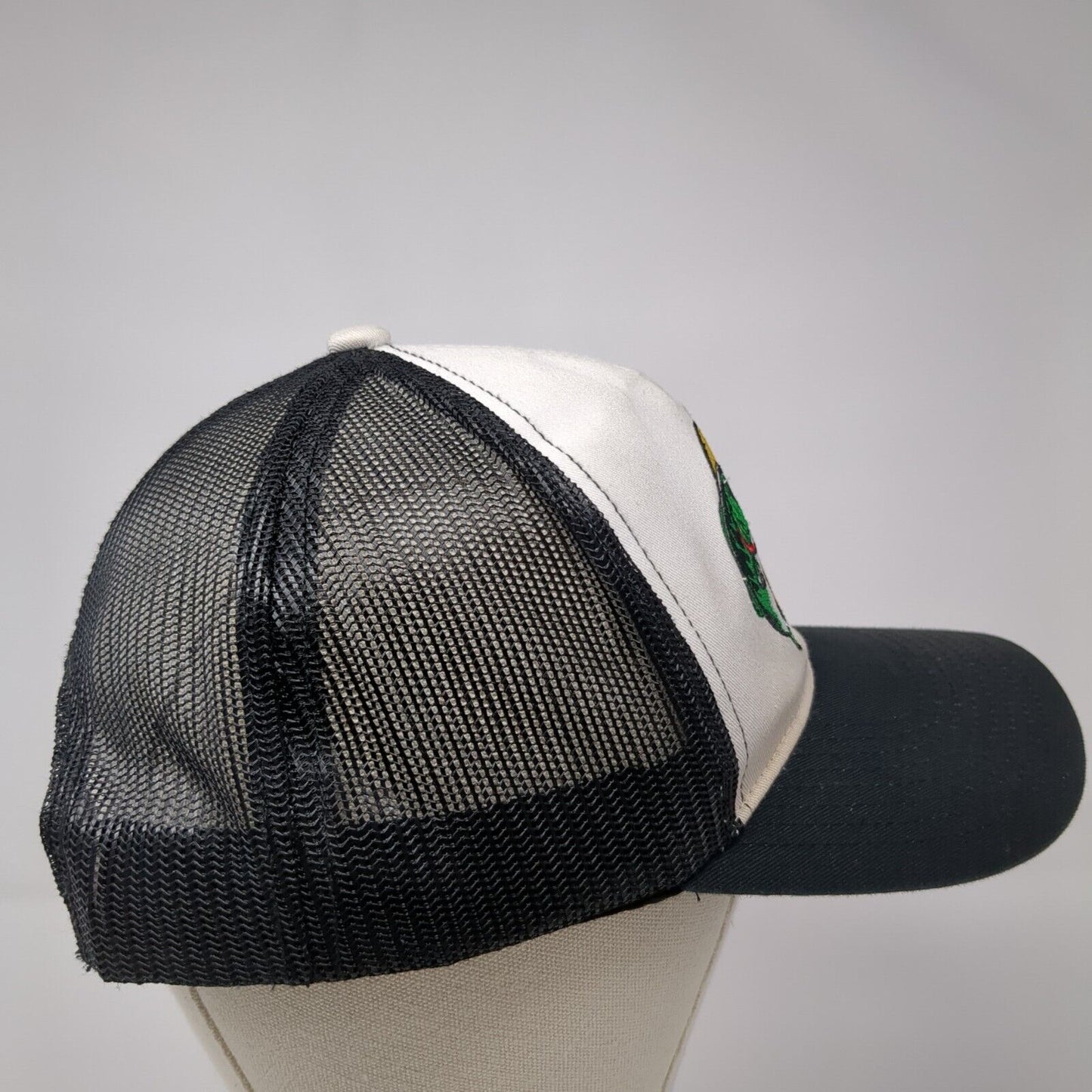 Bass Pro Shops Snapback Trucker Hat Black OSFM Adjustable Mesh Back Gone Fishing