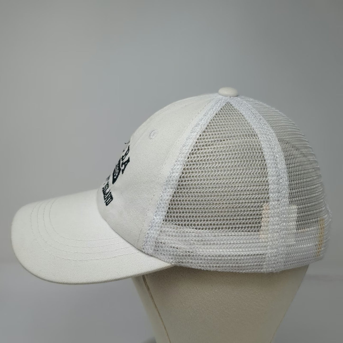Aruba One Happy Island Est 1499 White Trucker Hat One Size Mesh Snapback Cap