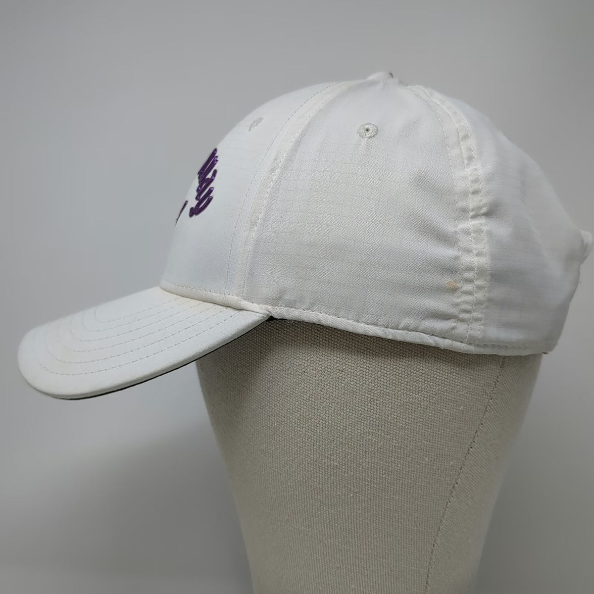 Callaway Baseball Cap White One Size Purple Logo Performance Strapback Golf Hat