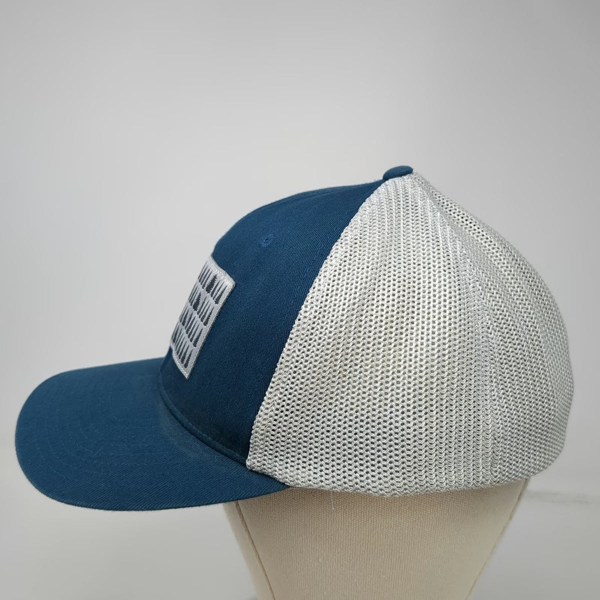 Columbia Baseball Cap Blue One Size Mesh Back Flag Flexfit Stretch Fit Hat
