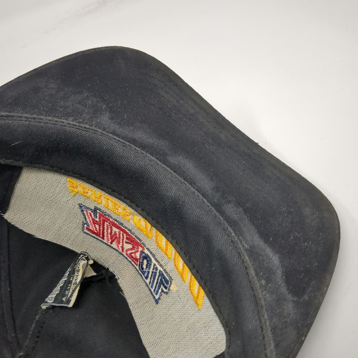 Graffiti 5 Panel Black Hat One Size AMSOIL Series 2000 Racing Rope Snapback